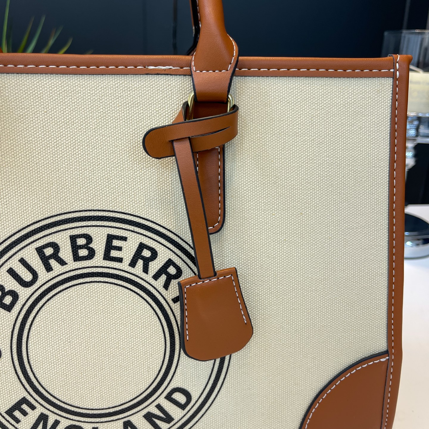 33$ dh BURBERRY 102 Tote bag size 35X23X13 cm 30591623331 BY2393 gallery