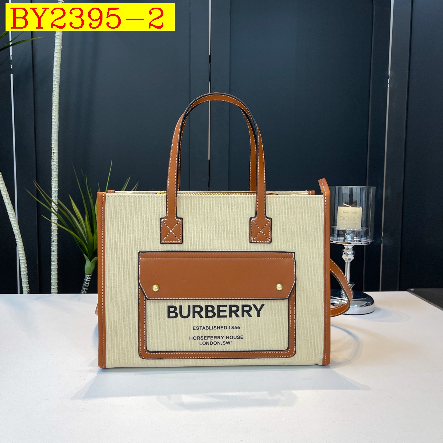 33$ dh BURBERRY 105 Tote bag size 34X25X13 cm 71405023332 BY2395 gallery