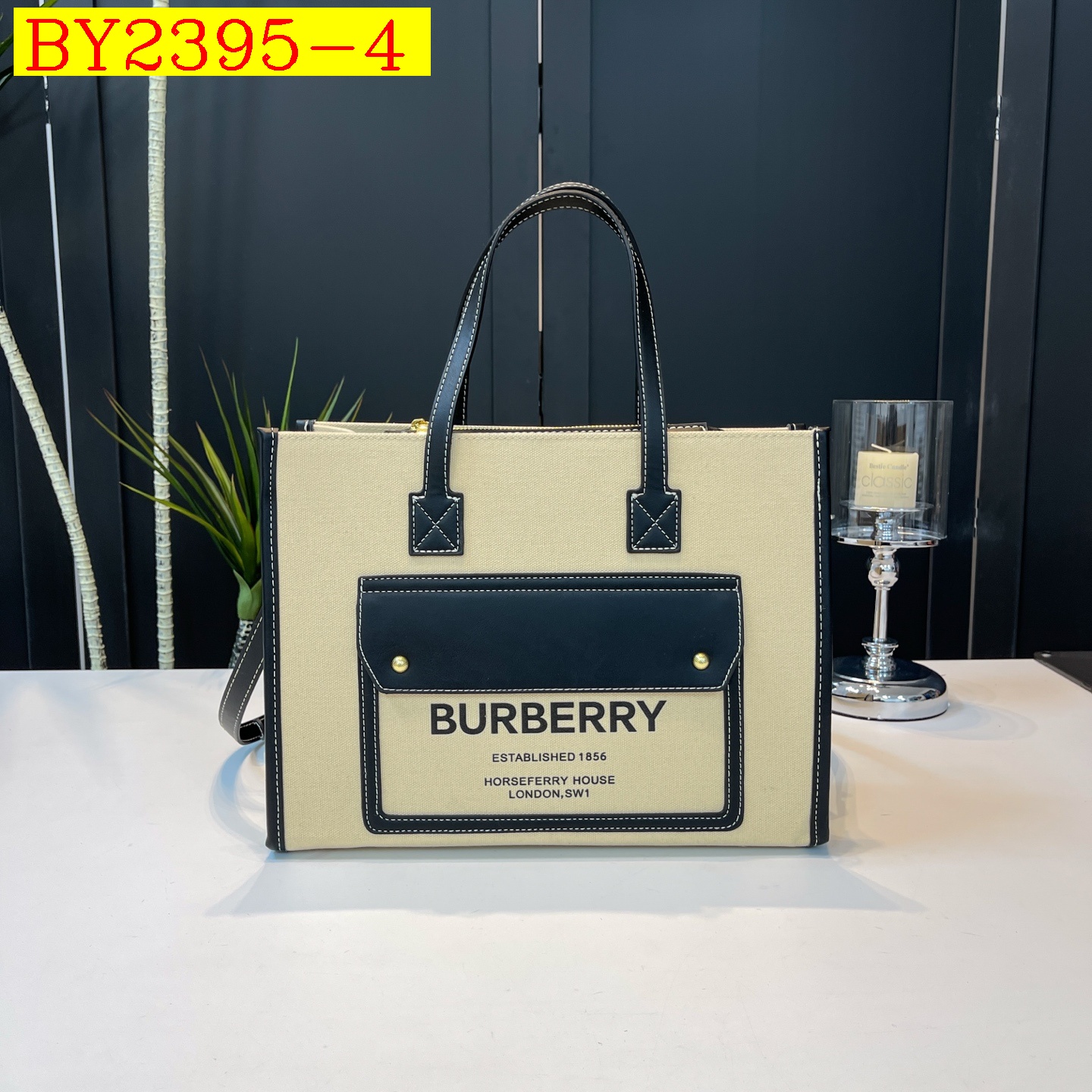 33$ dh BURBERRY 105 Tote bag size 34X25X13 cm 71405023332 BY2395 gallery