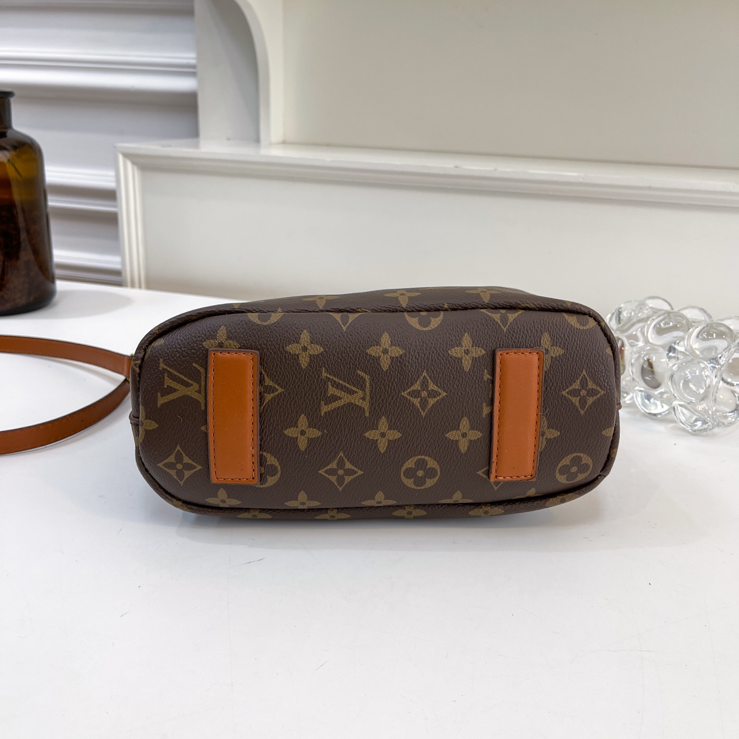 33$ dh LV 7746 Shoulder bag size 28X23X11 cm 91504623332 BY2661 gallery