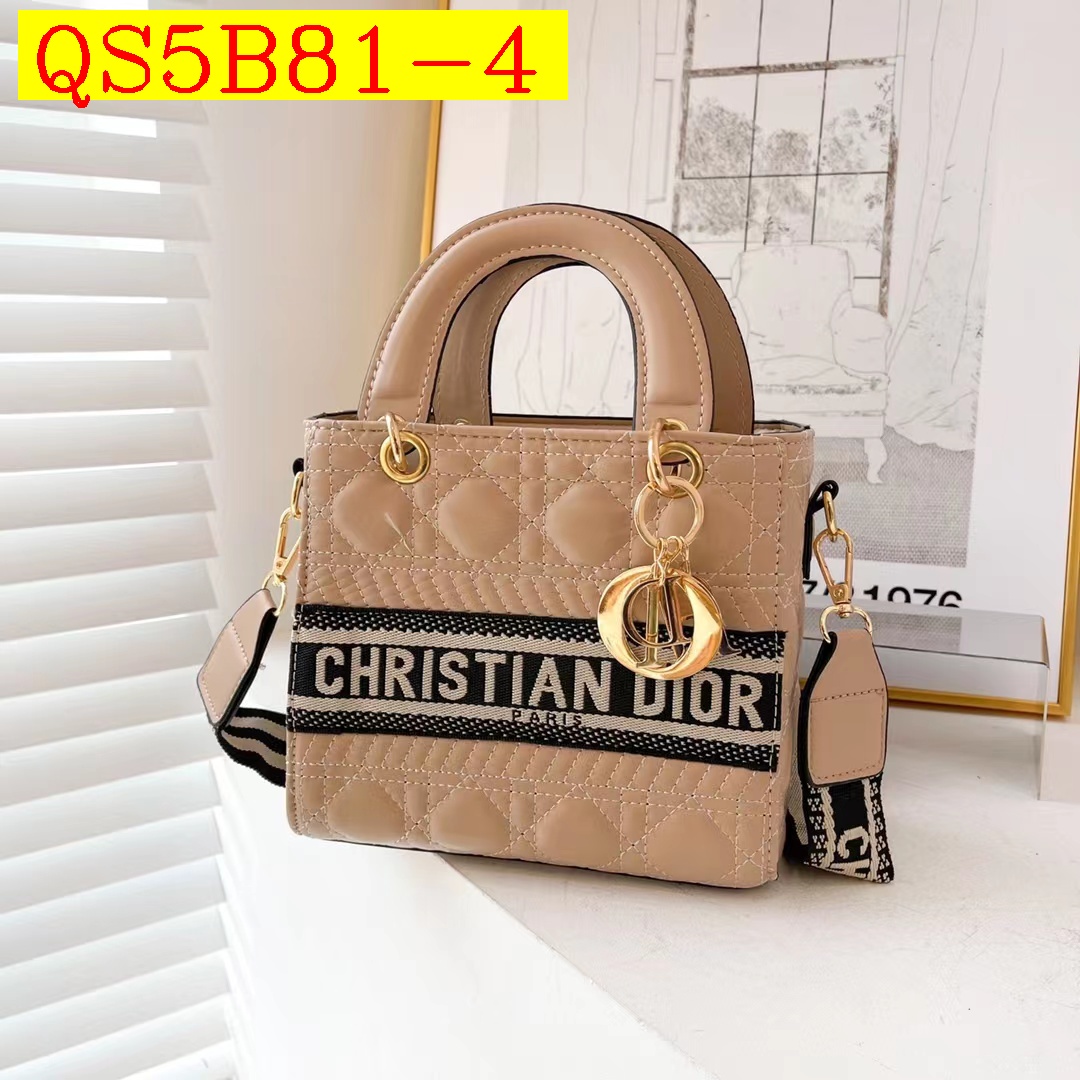 33$ new_dh DIOR_9908 SIZE 19X11X7 CM 71526823115 QS5B81 gallery