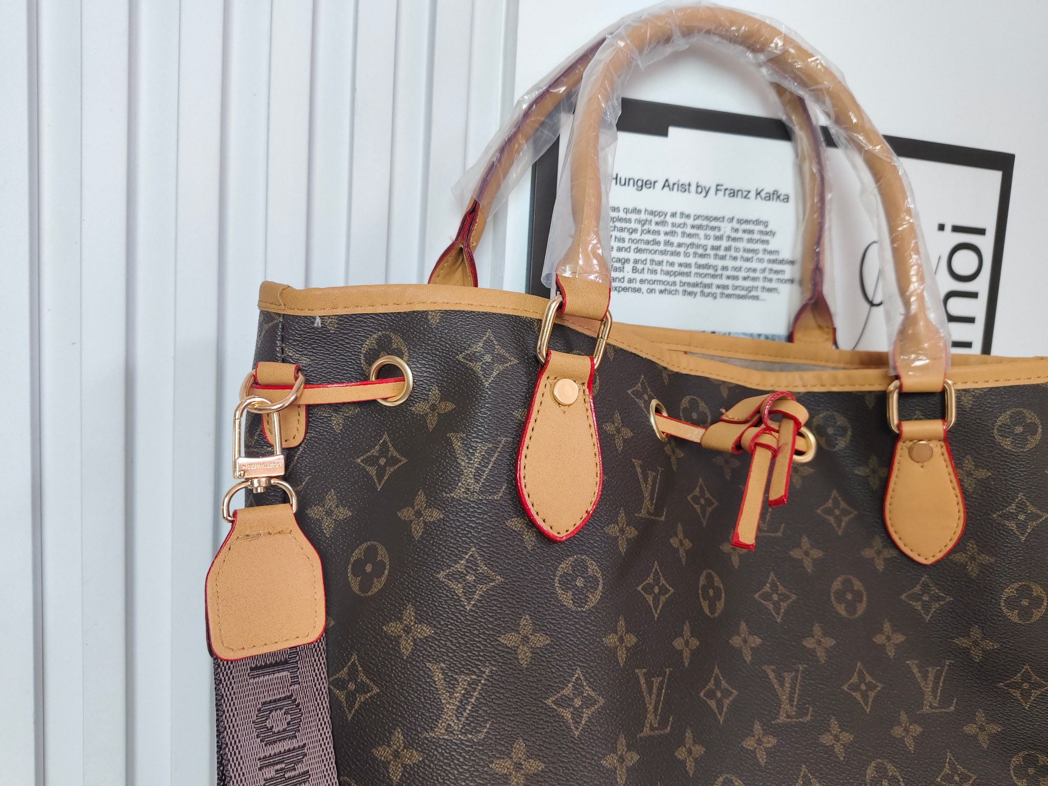 34$ LV 9681 Tote bag size 30x30x19 cm 8984 BY2757 gallery