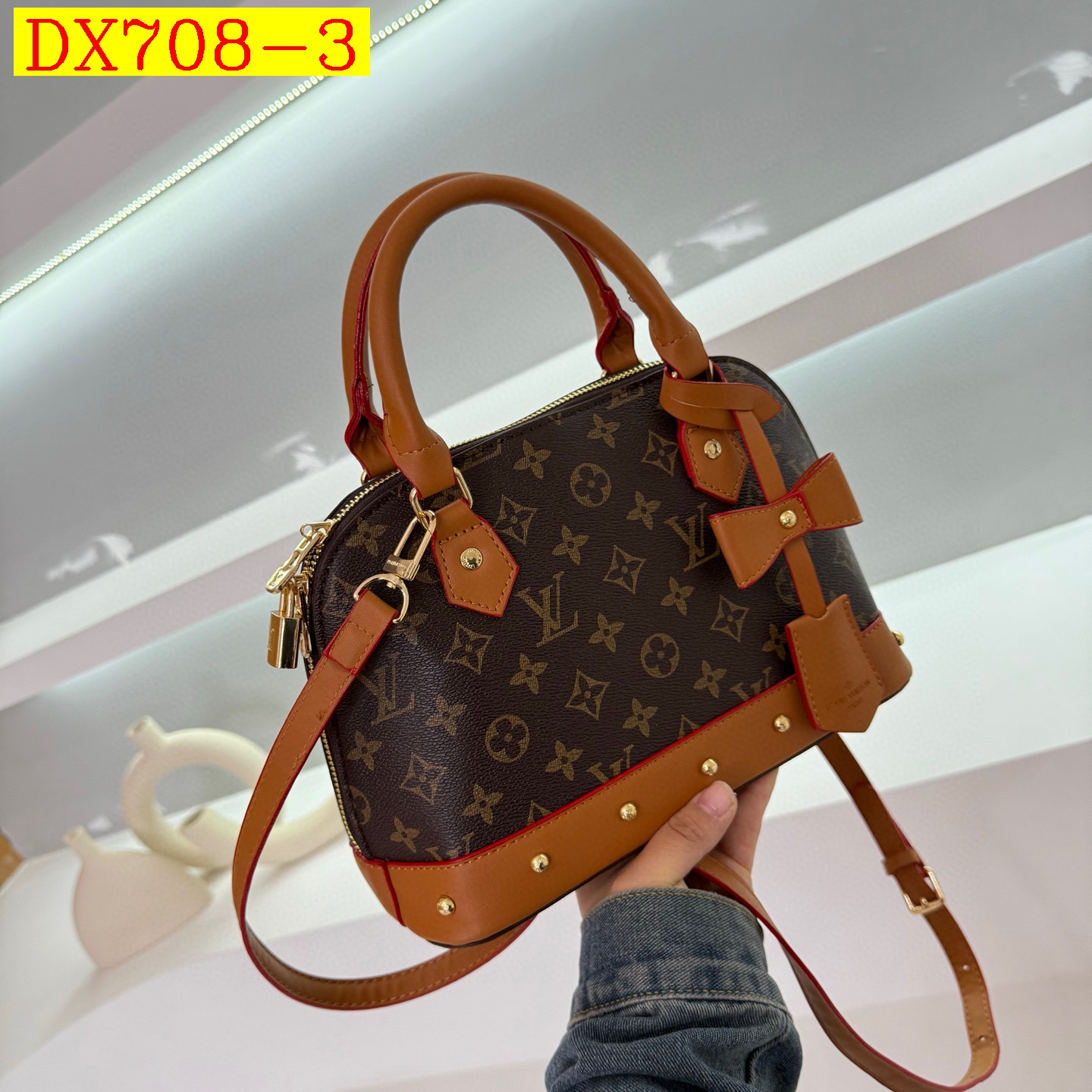 34$ Lv 77758 pu Shoulder bag size 26X18X12 cm 013530 DX708 gallery