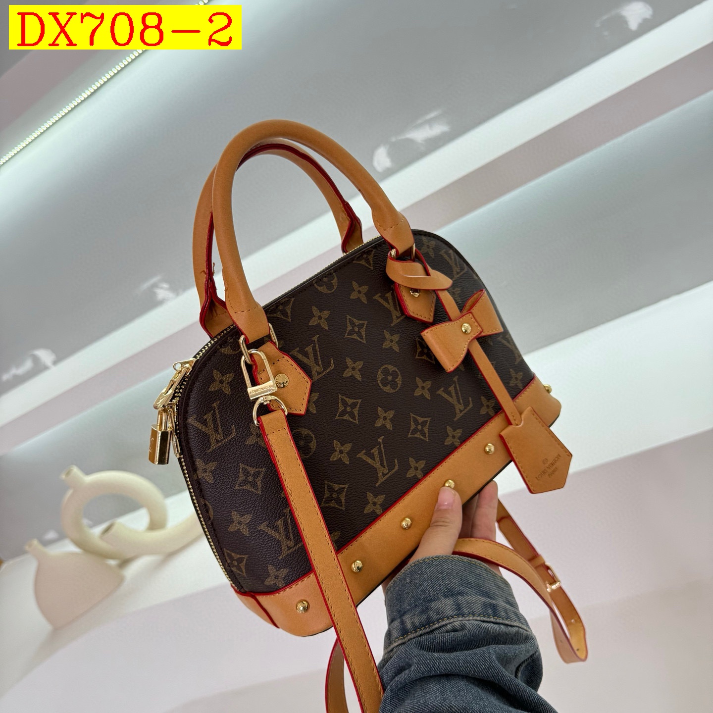 34$ Lv 77758 pu Shoulder bag size 26X18X12 cm 013530 DX708 gallery