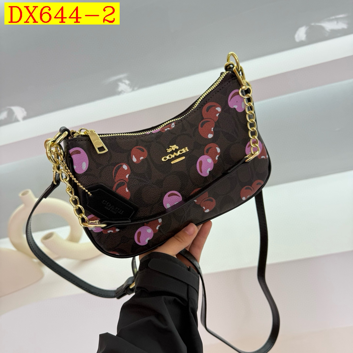 34$ dh COACH 2518 Shoulder bag size 24X15X7 cm 71435823348 DX644 gallery