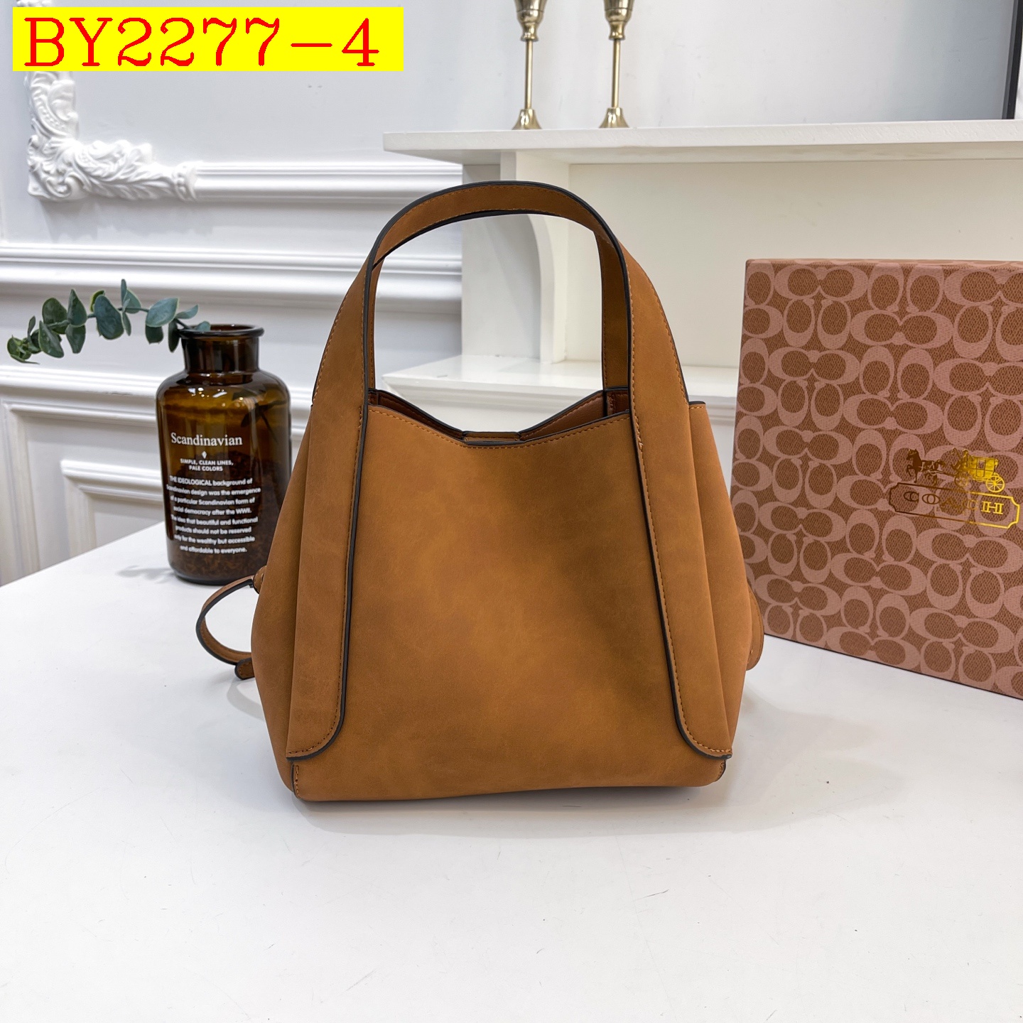 34$ dh COACH 5688 Shoulder bag size 22X19X13 cm 71428623345 BY2277 gallery