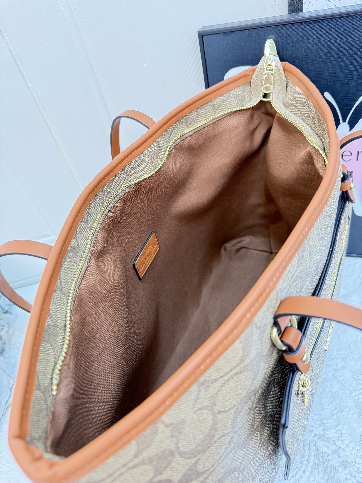 34$ dh COACH JYH6303 Tote bag size 42x26x15 cm 91605023440 BY2561 gallery