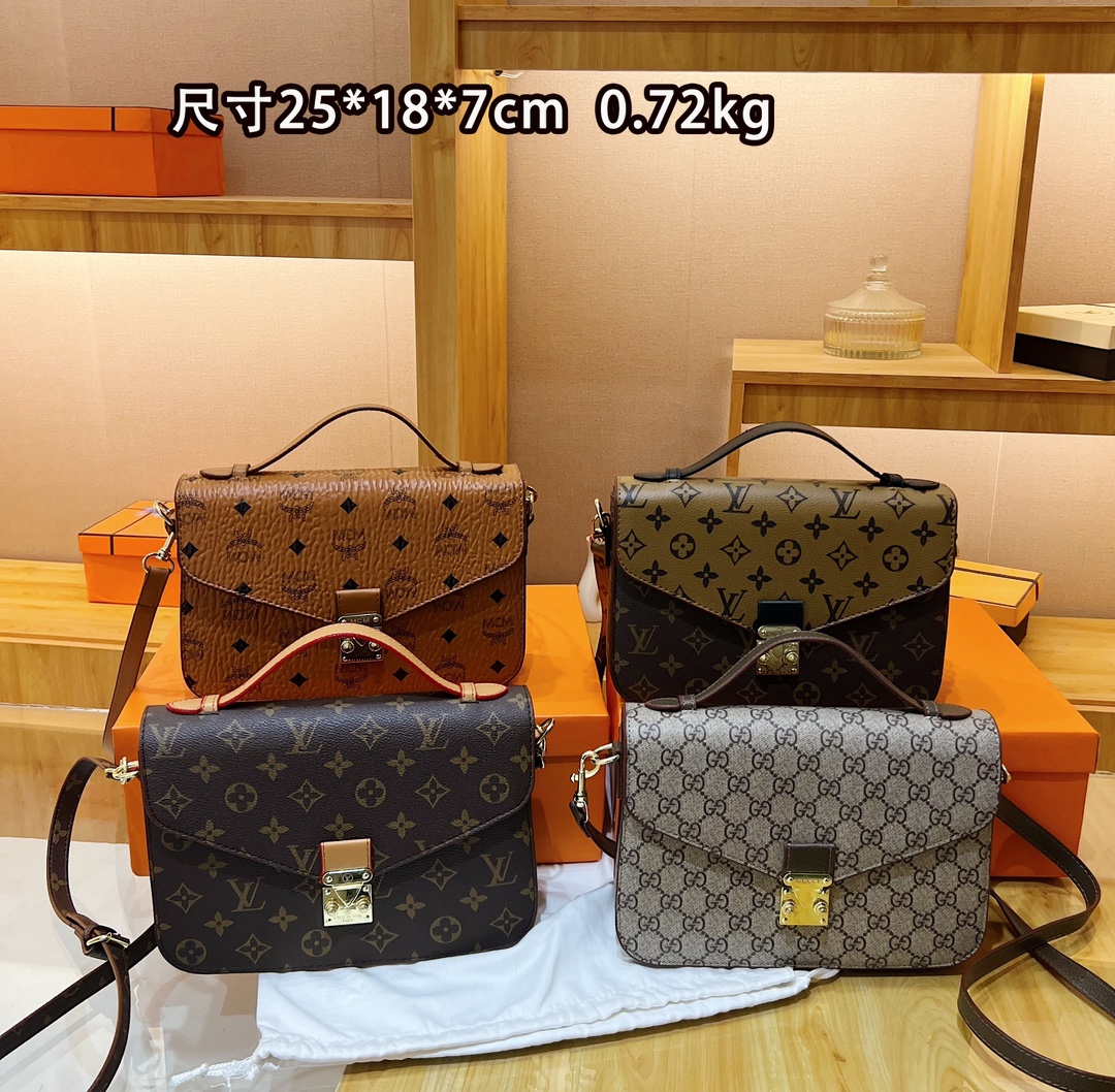 34$ dh GUCCI 680111 Shoulder bag size 25X18X7 cm 91502623348 BY2651 gallery
