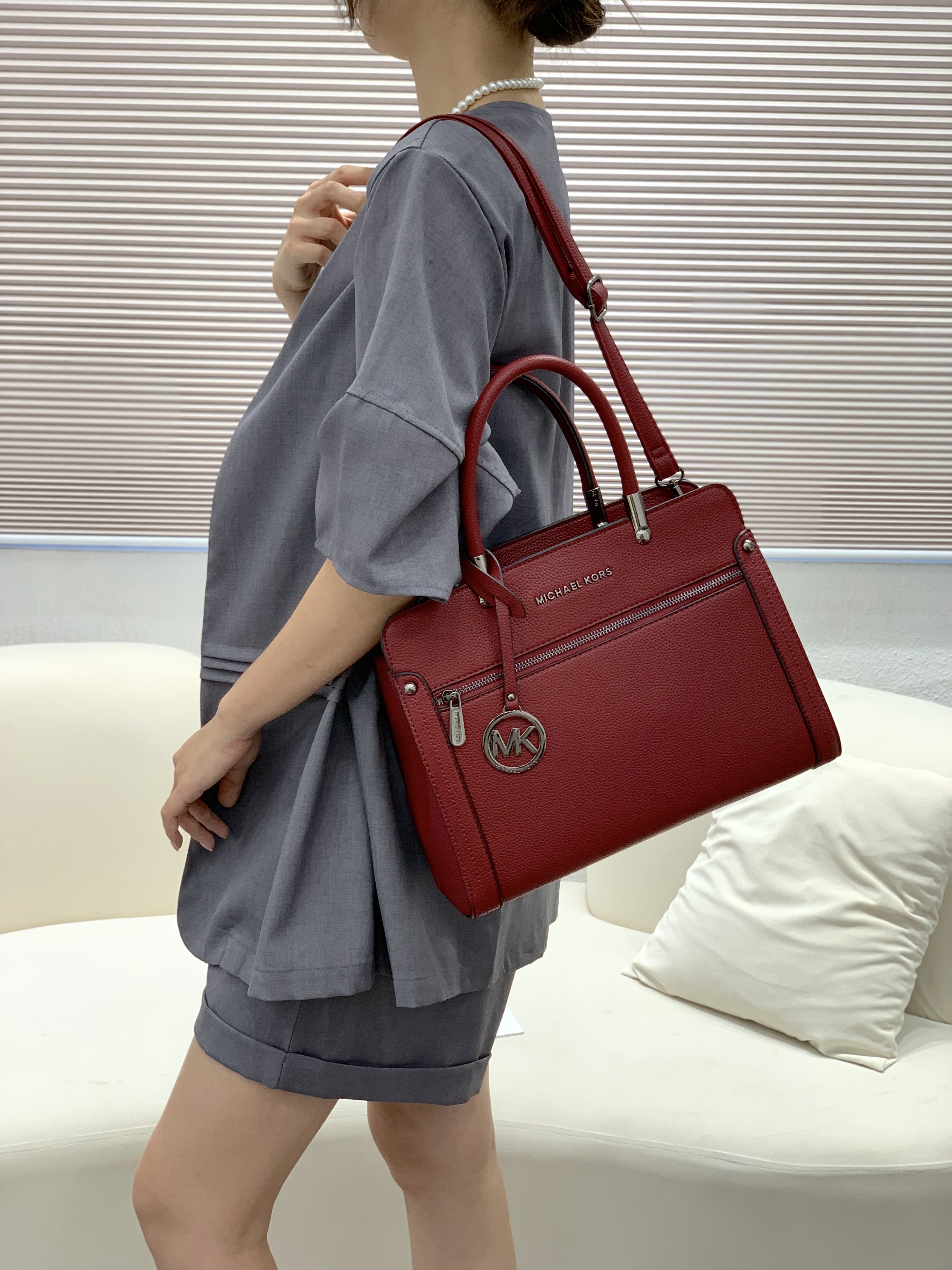 35$ DH dh MK 8811 size 32X11X25 CM 71465023452 XR8B105 gallery