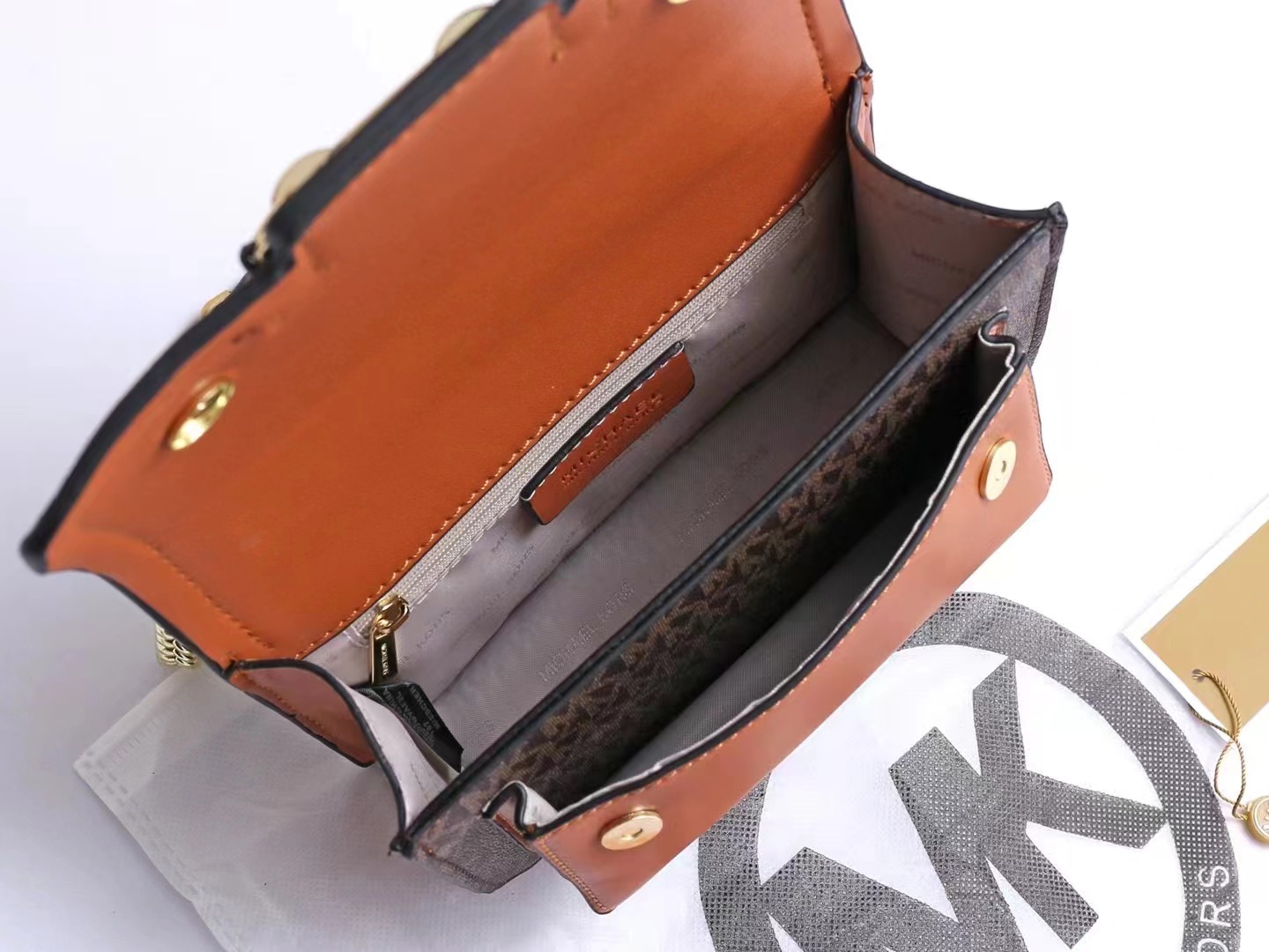 35$ MK 22301 Shoulder bag size 20x6x13 cm 817560 BR1748 gallery