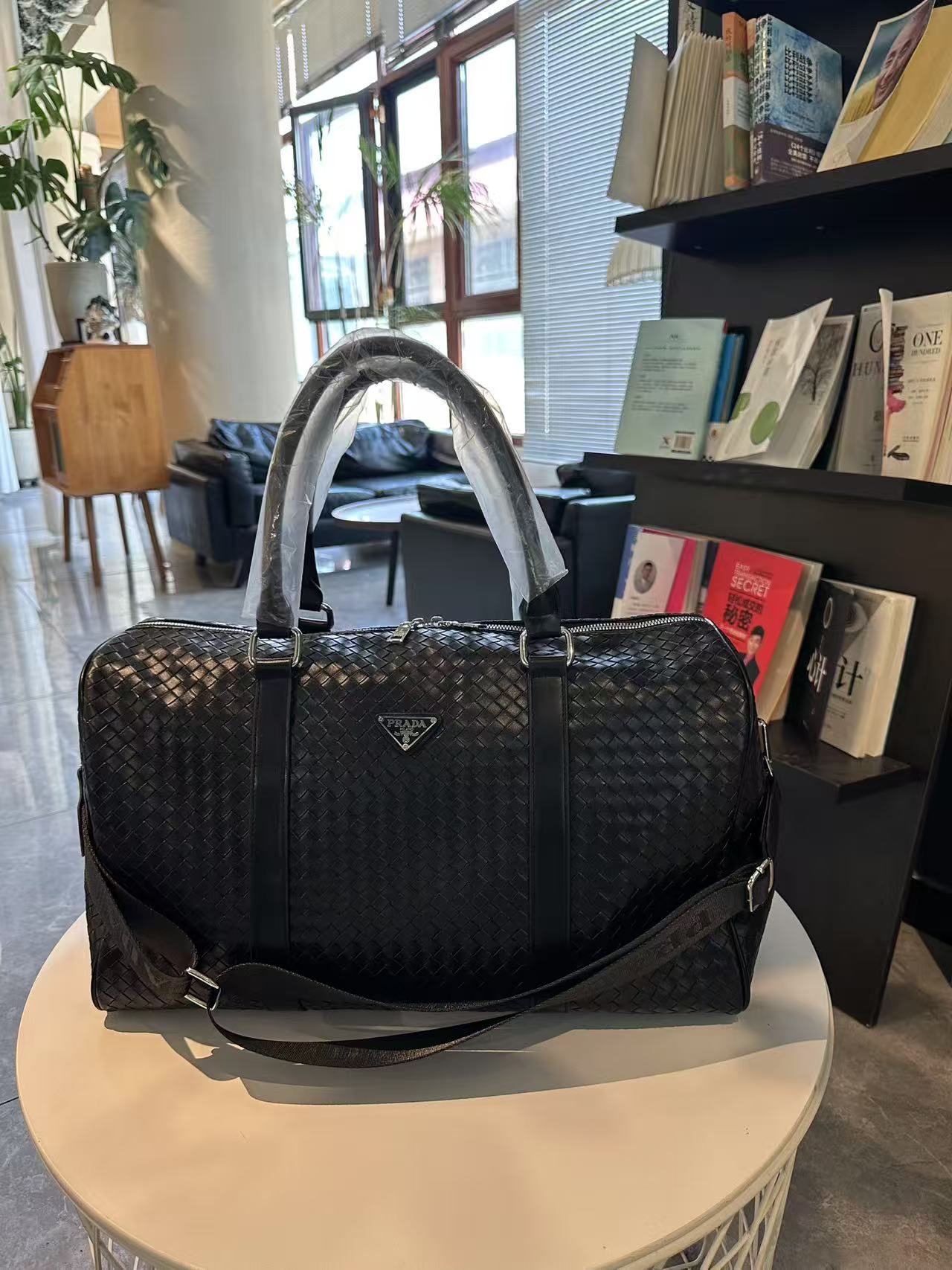 35$ PRADA 8313 Travelling bag size 44x37x17 cm 817232 BY2969 gallery