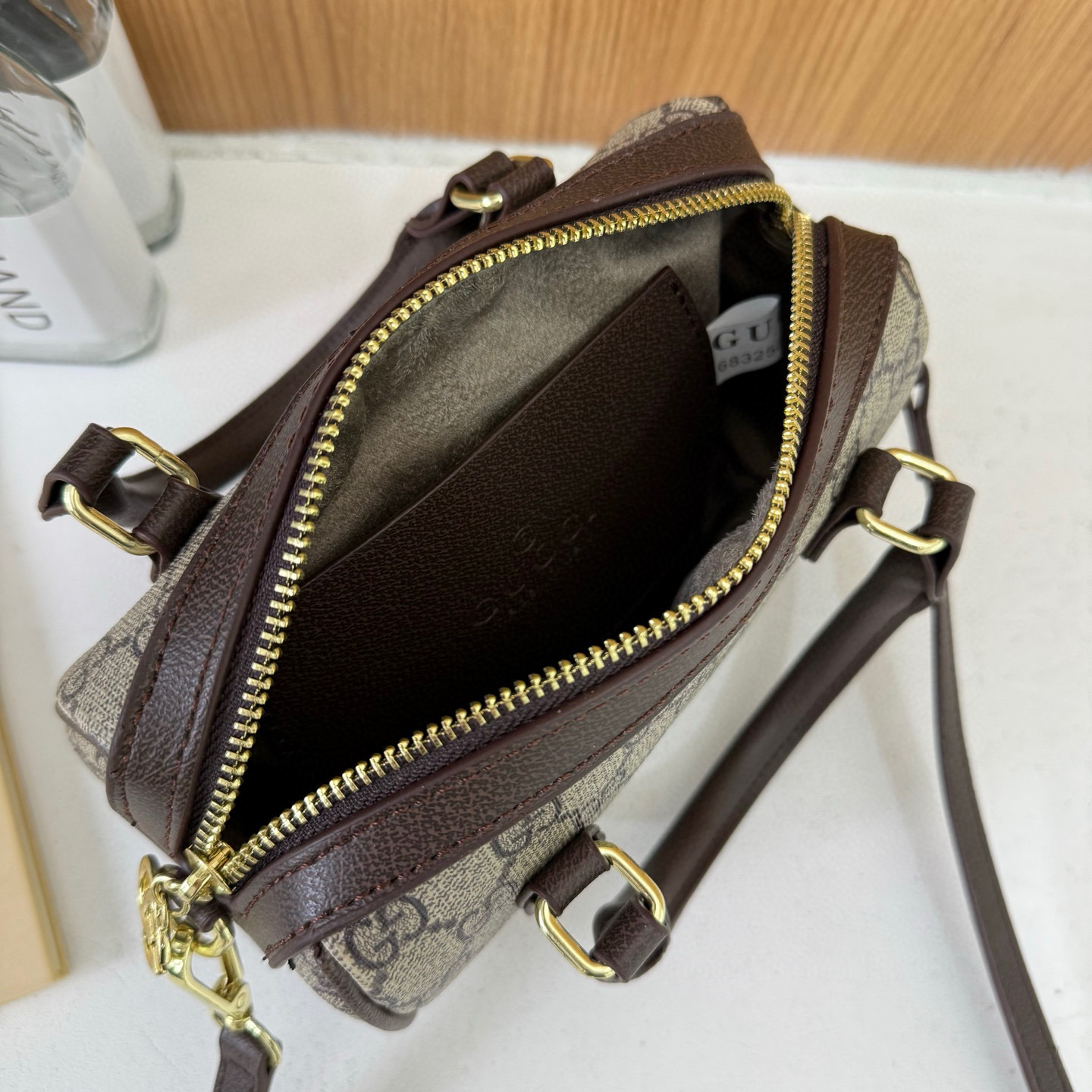 35$ dh GUCCI 2507 Shoulder bag size 18x12x10 cm 91548623454 DX664 gallery