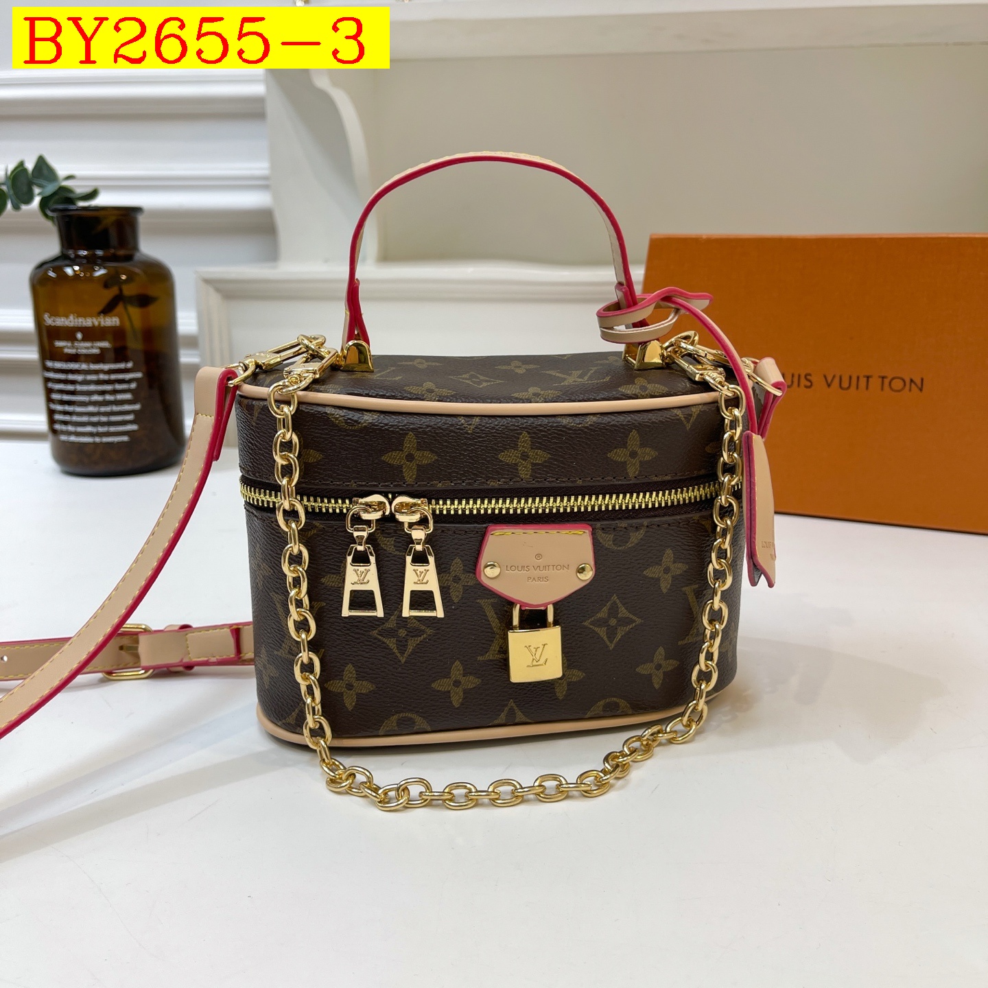 35$ dh LV 13662 Shoulder bag size 20X12X8 cm 91658223458 BY2655 gallery