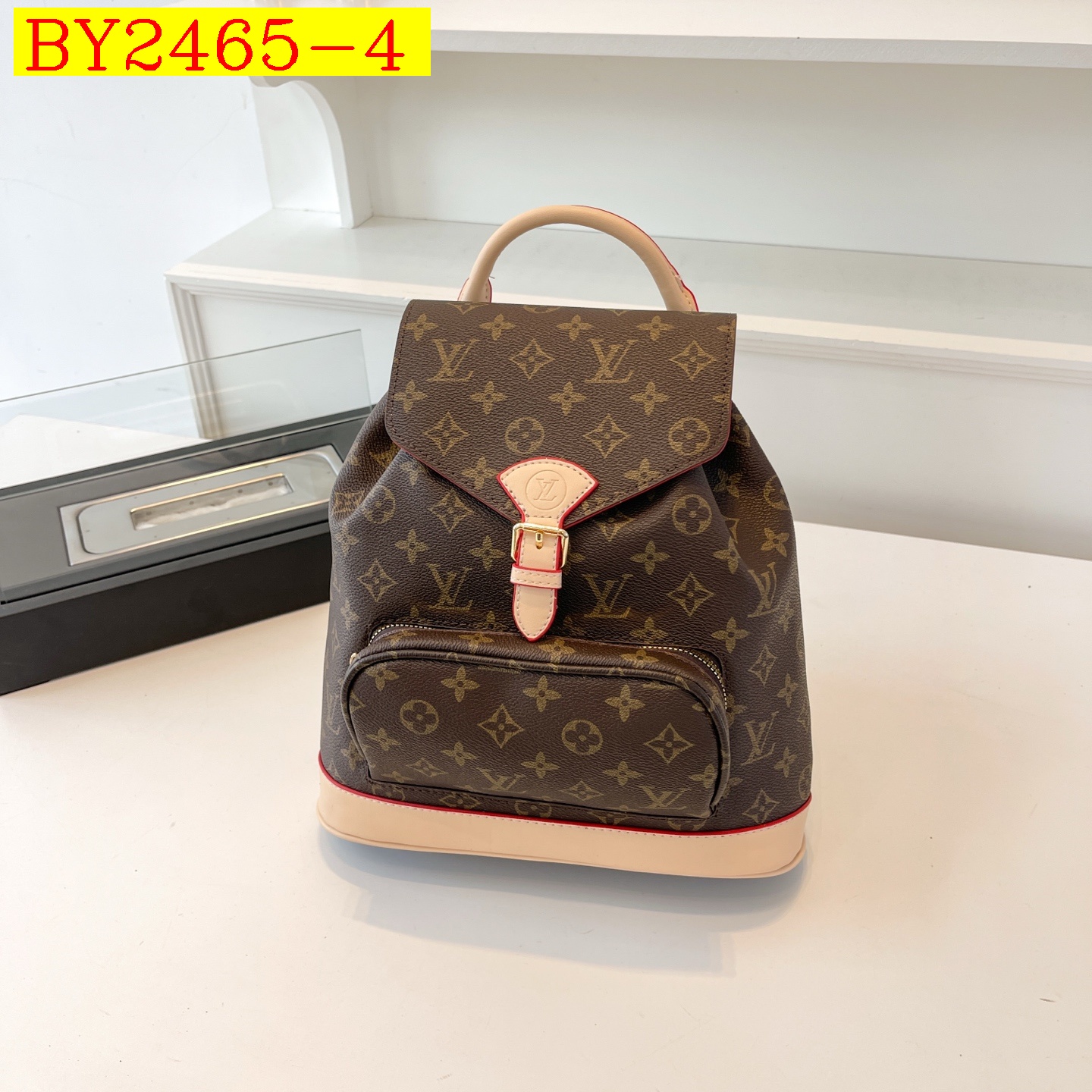 35$ dh LV 7749 Shoulder bag size 30X28X10 cm 61324823452 BY2465 gallery