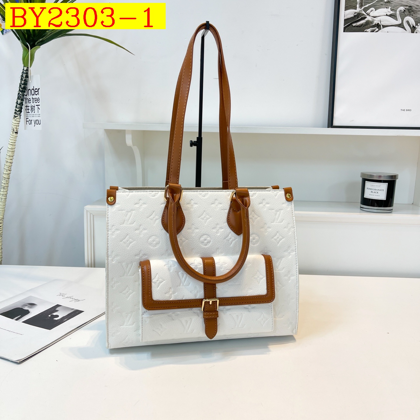 35$ dh LV 9716 Shoulder bag size 32X25X13 cm 71438623458 BY2303 gallery