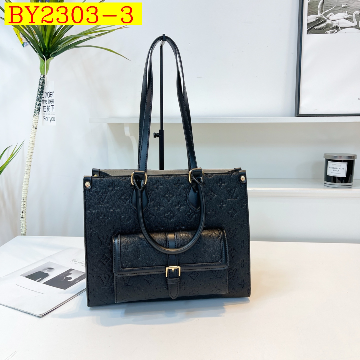 35$ dh LV 9716 Shoulder bag size 32X25X13 cm 71438623458 BY2303 gallery