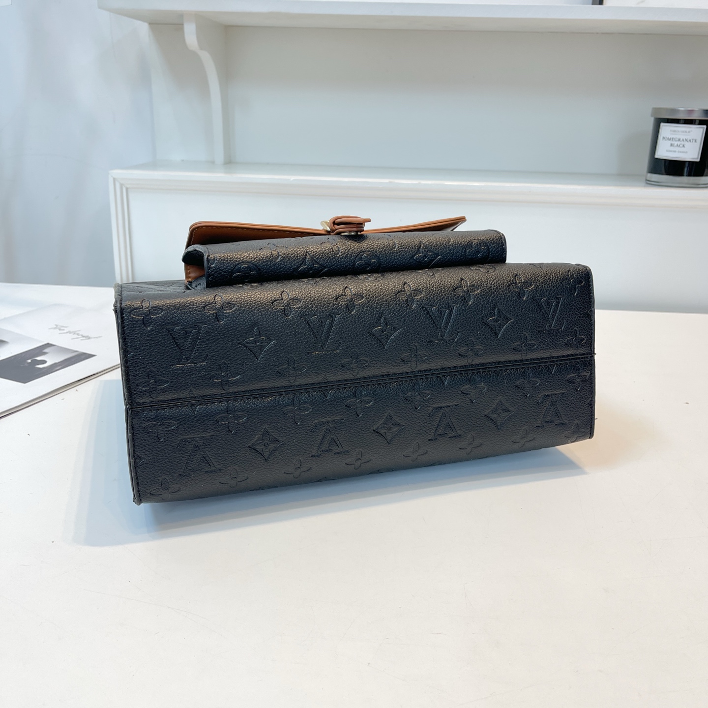 35$ dh LV 9716 Shoulder bag size 32X25X13 cm 71438623458 BY2303 gallery