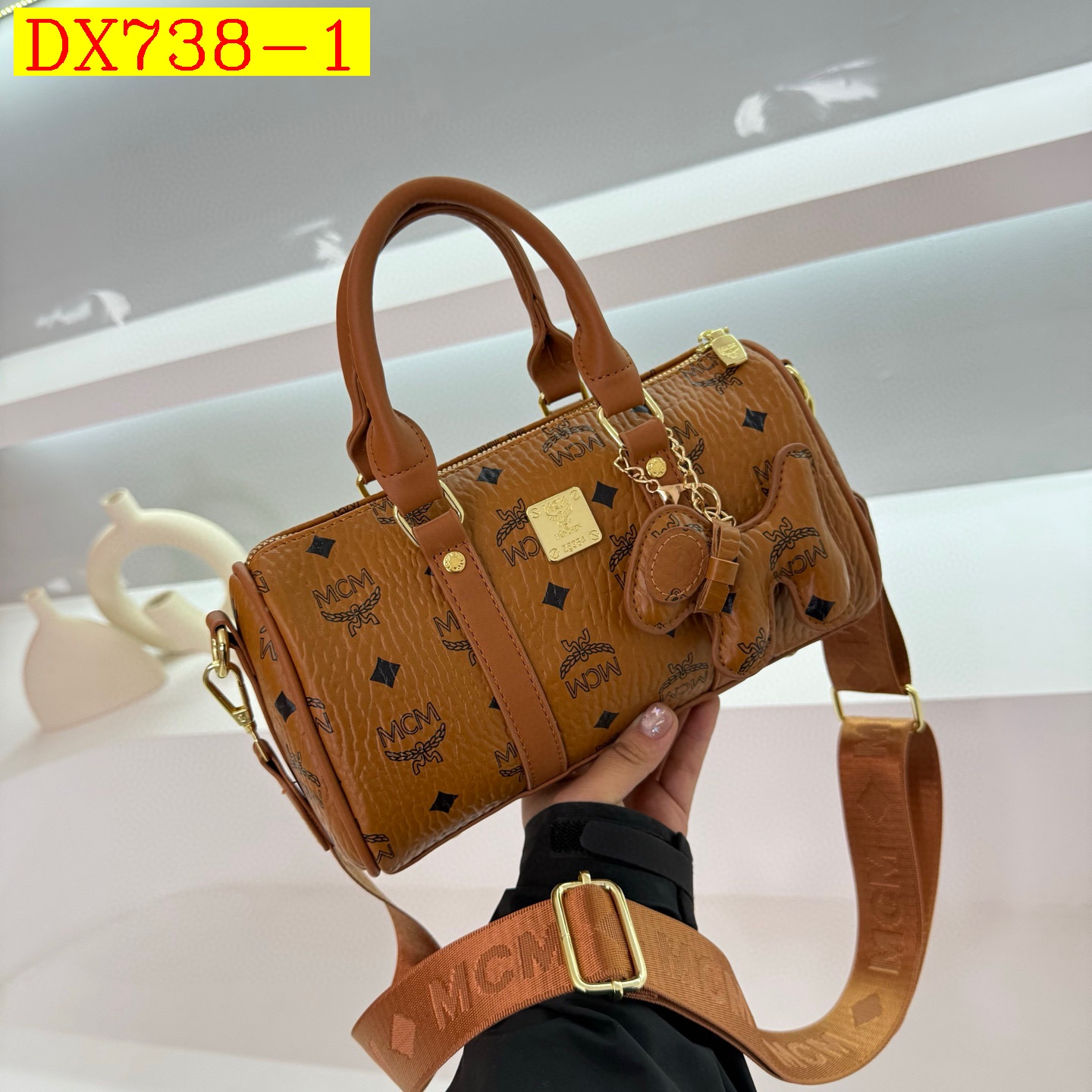 35$ mcm 5899 pu Shoulder bag size 24x13x11 cm 310586 DX738 gallery