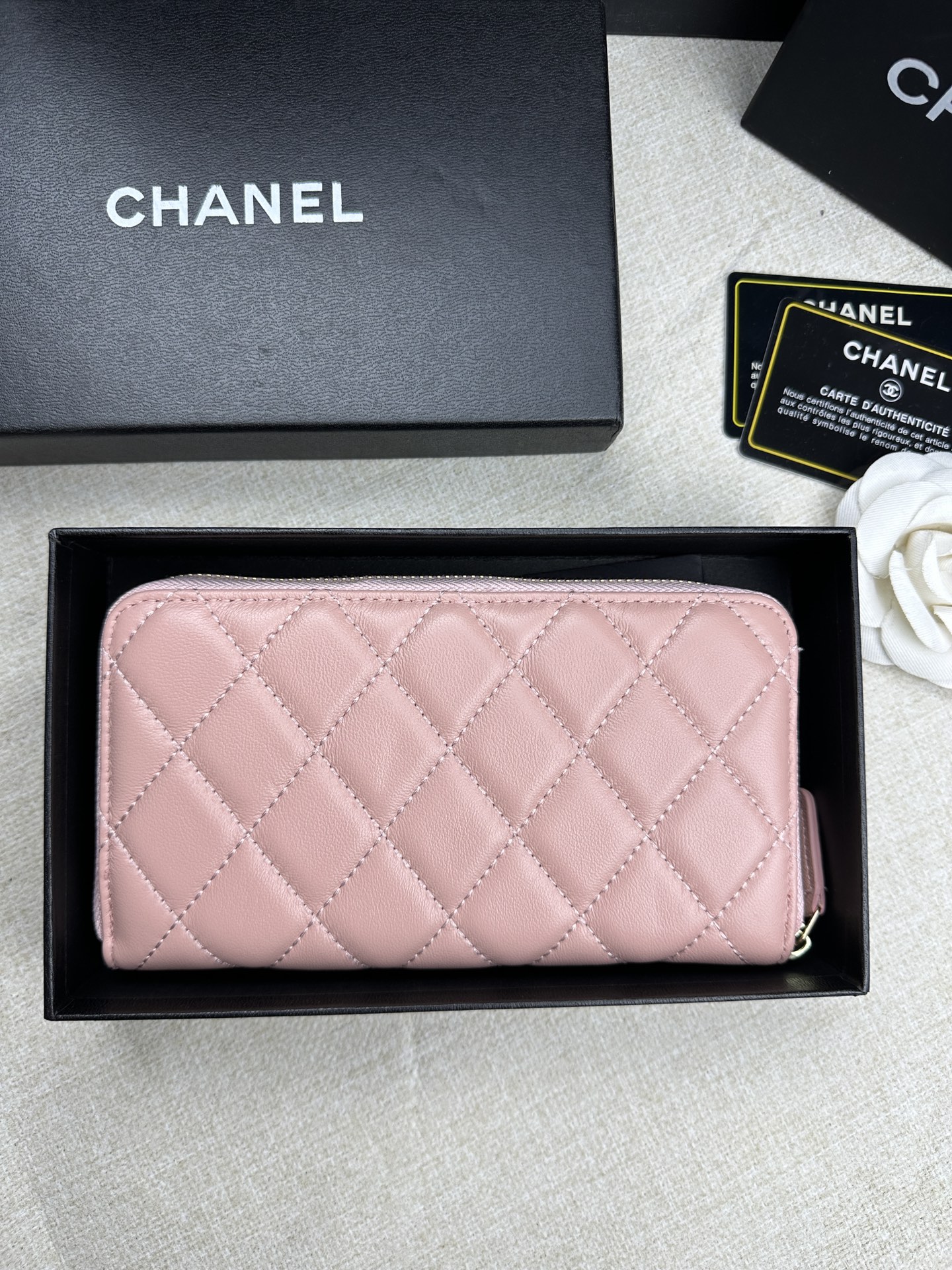 35$ new_dh CHANEL A50097 size 19x10 cm 51294023236 XR4891 gallery