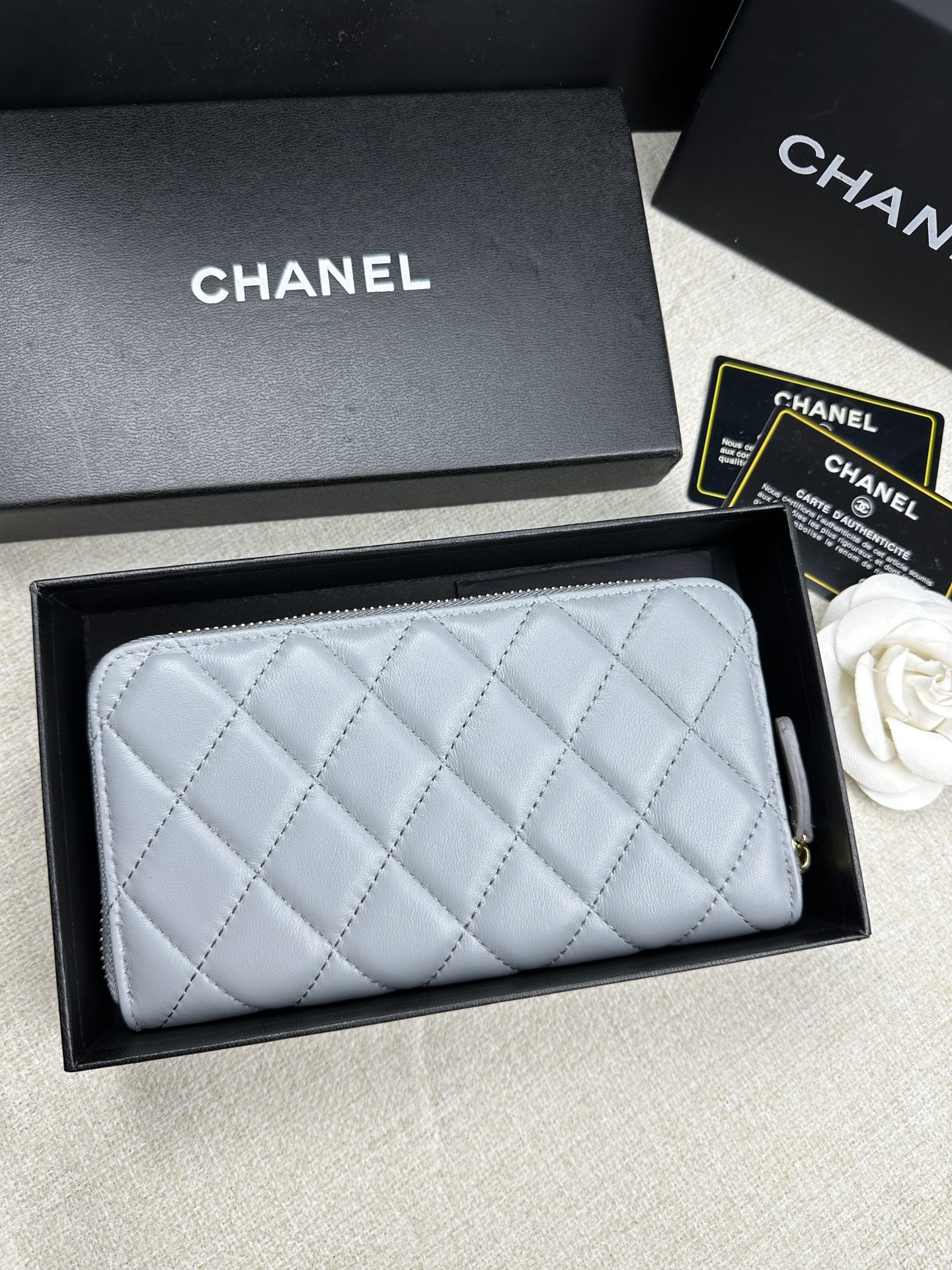 35$ new_dh CHANEL A50097 size 19x10 cm 51294023236 XR4891 gallery