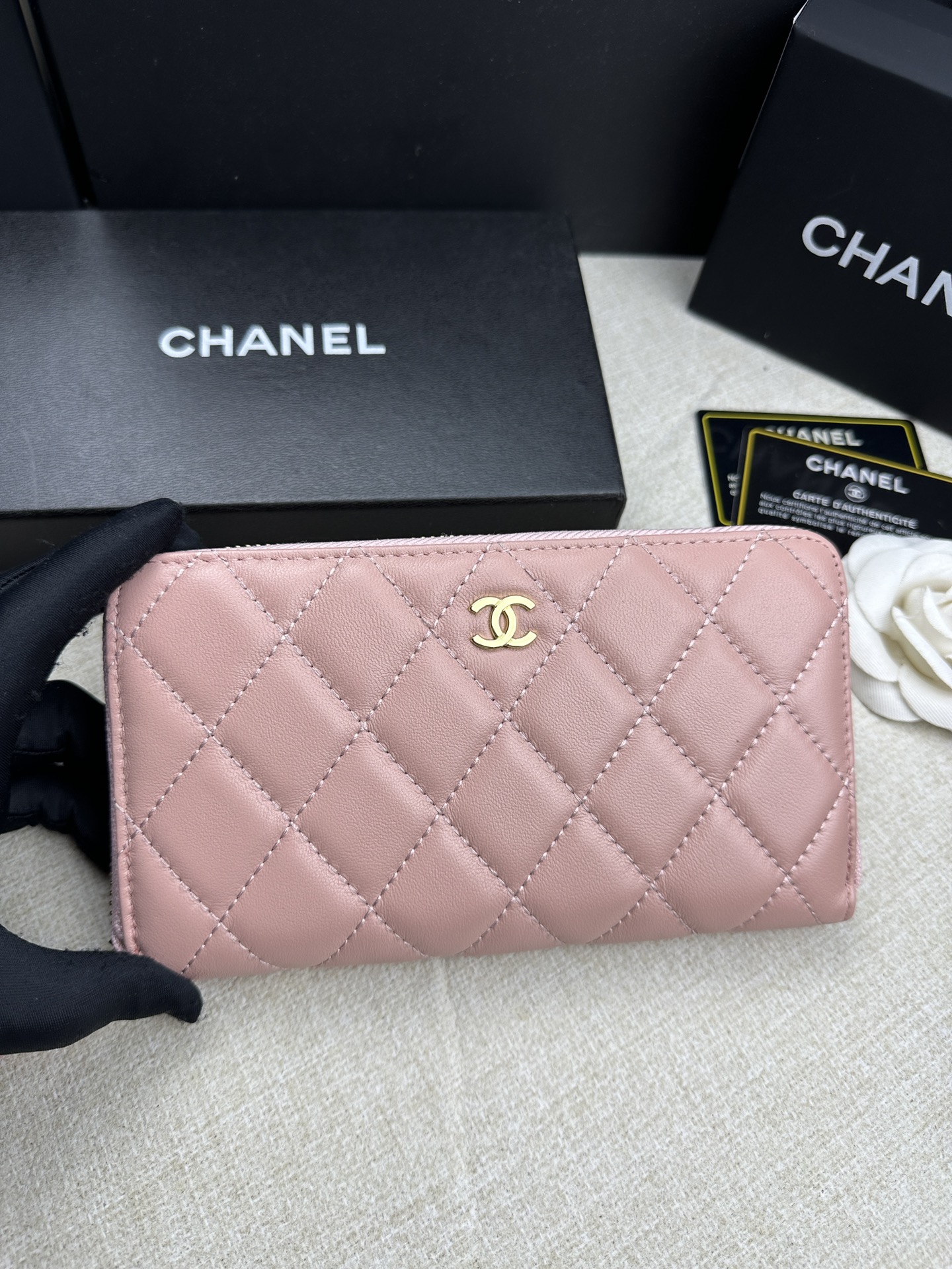 35$ new_dh CHANEL A50097 size 19x10 cm 51294023236 XR4891 gallery