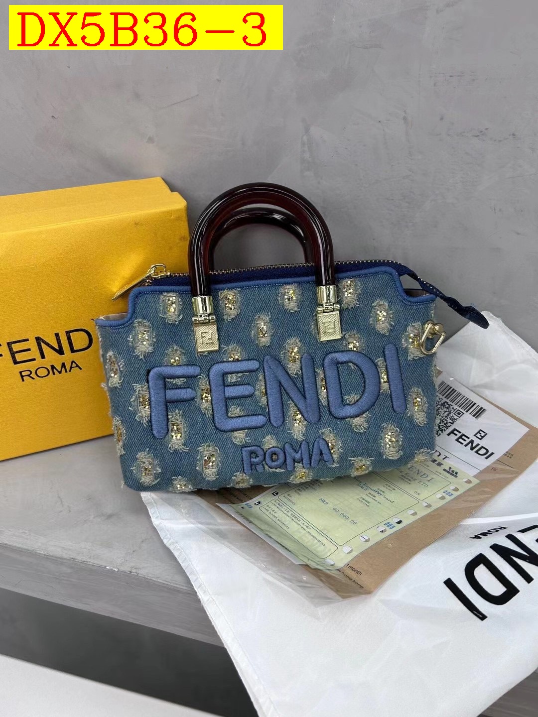 35$ new_dh FENDI SIZE 18X12X8 CM 71458623239 DX5B36 gallery