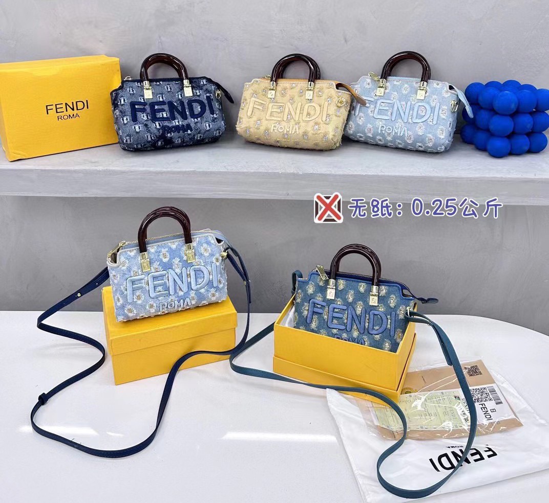 35$ new_dh FENDI SIZE 18X12X8 CM 71458623239 DX5B36 gallery