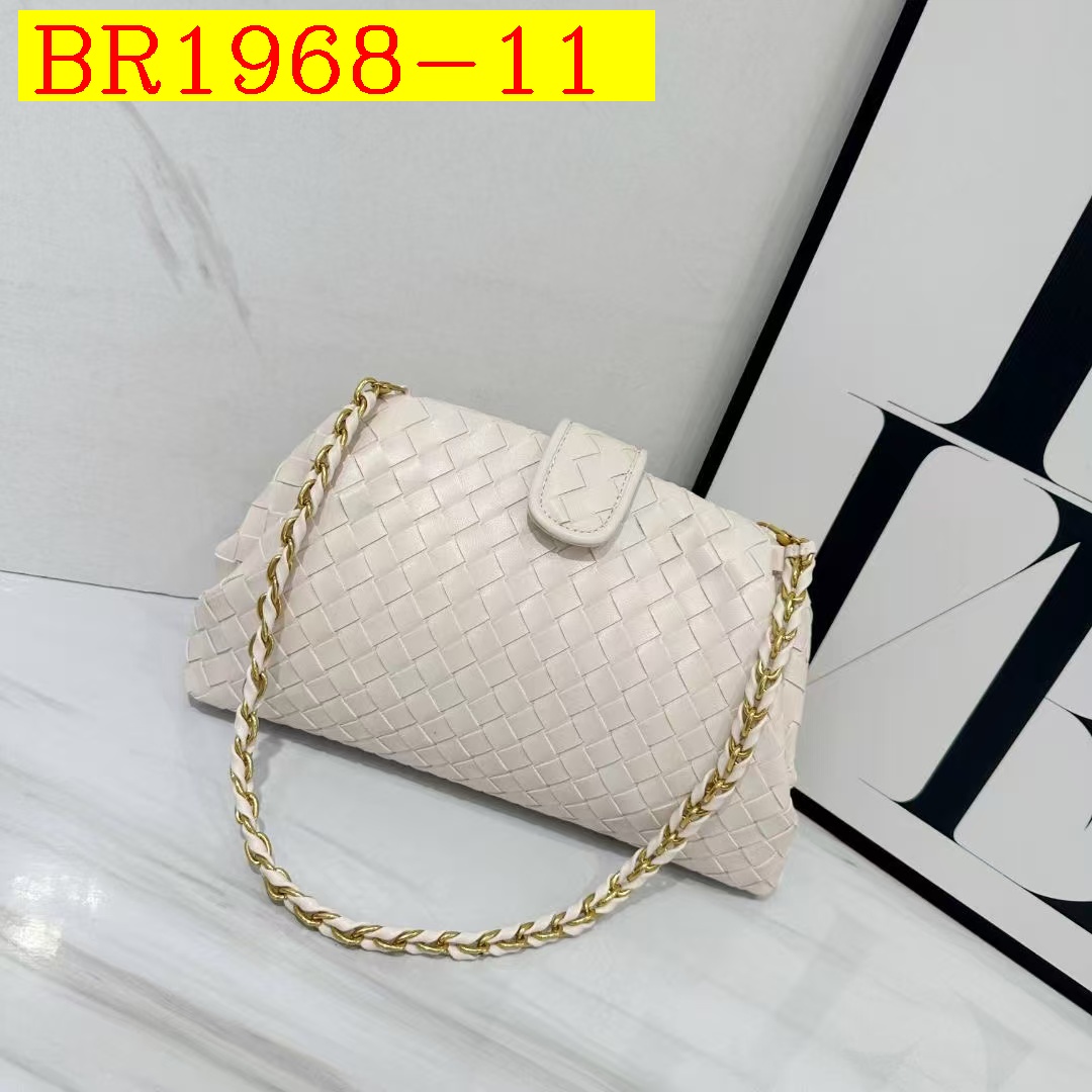 36$ 6601 Shoulder bag size 30x8x18 CM 512630 BR1968 gallery