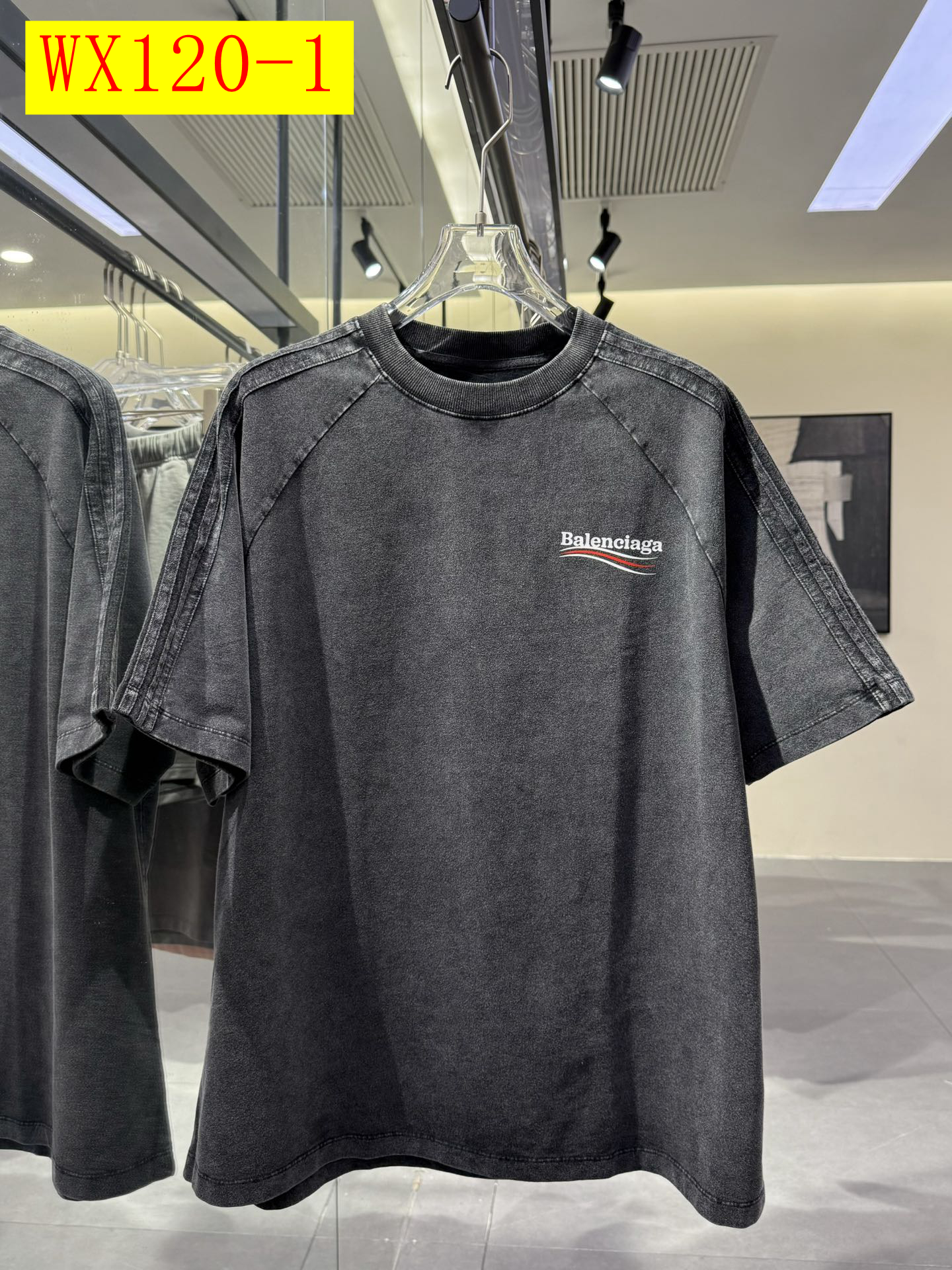 36$ Balenciaga 25SS Short-sleeve size S-2XL 516726 WX120 gallery