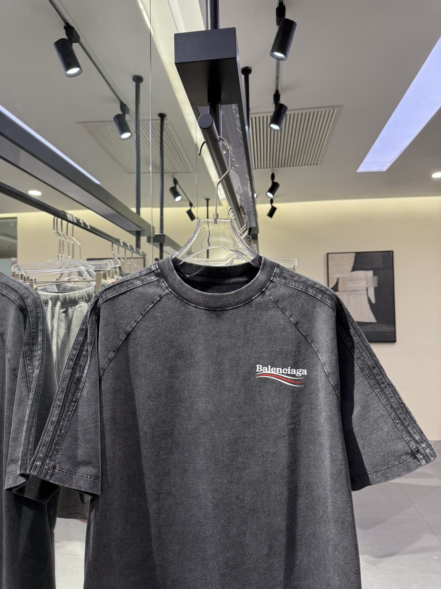 36$ Balenciaga 25SS Short-sleeve size S-2XL 516726 WX120 gallery