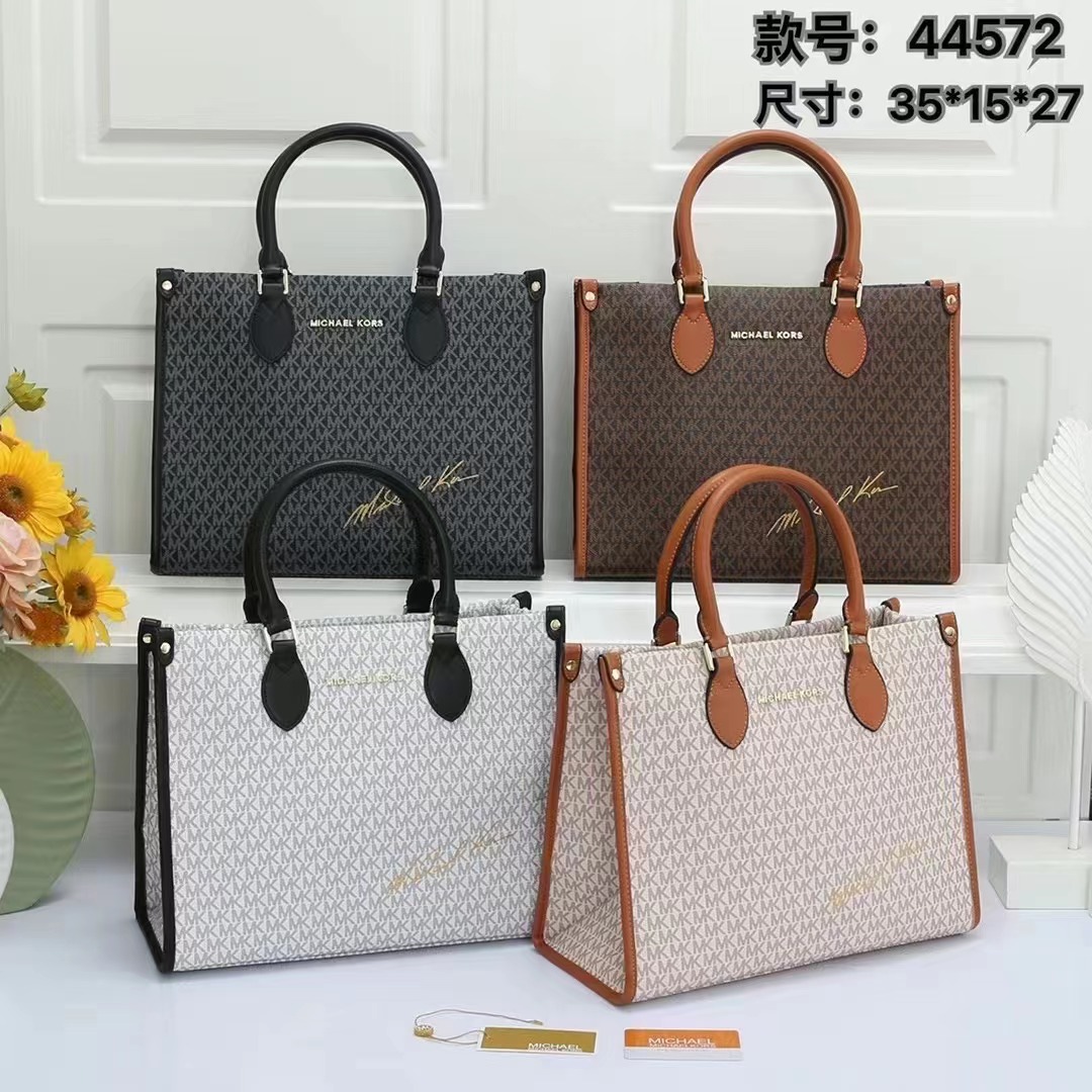 36$ MK 44572 Tote bag size 35x15x27 cm 314570 BR1740 gallery