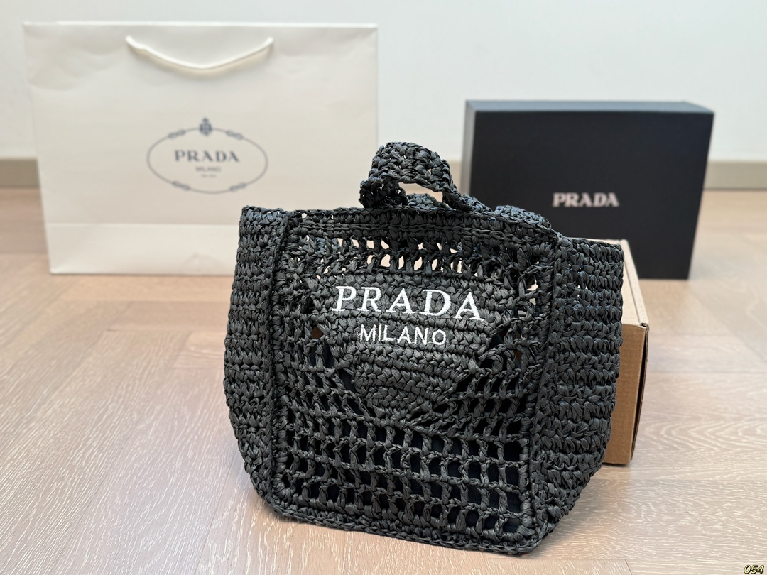 36$ PRADA Straw woven bag size 18x22 cm 524180 ZZ275 gallery