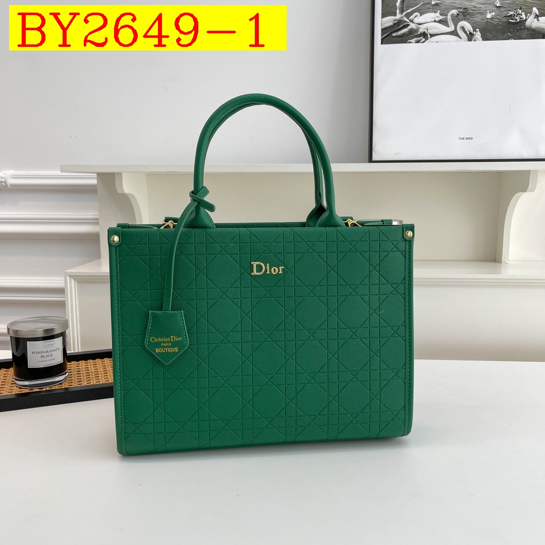 36$ dh DIOR 90254 Tote bag size 35X27X10 cm 51827423561 BY2649 gallery