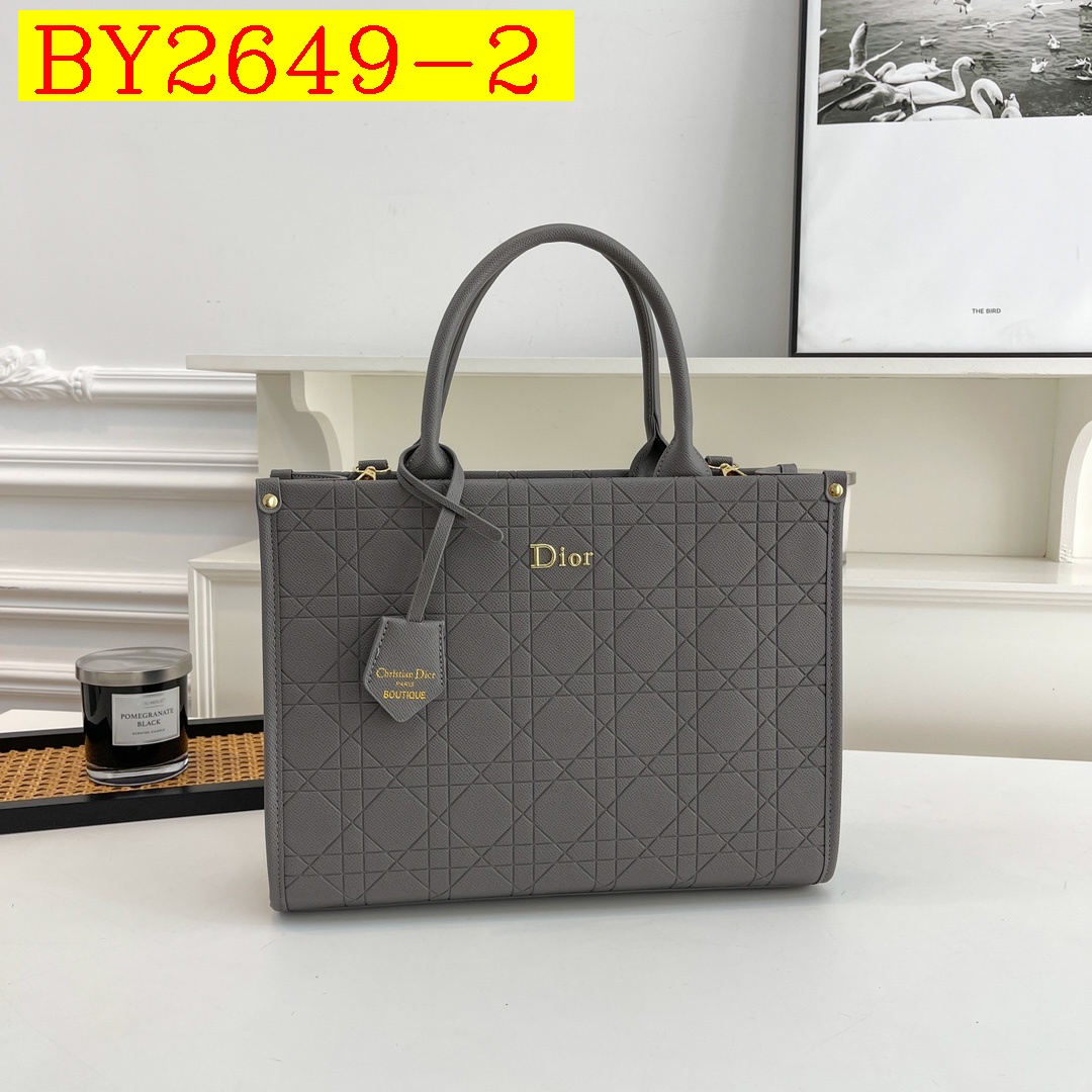 36$ dh DIOR 90254 Tote bag size 35X27X10 cm 51827423561 BY2649 gallery