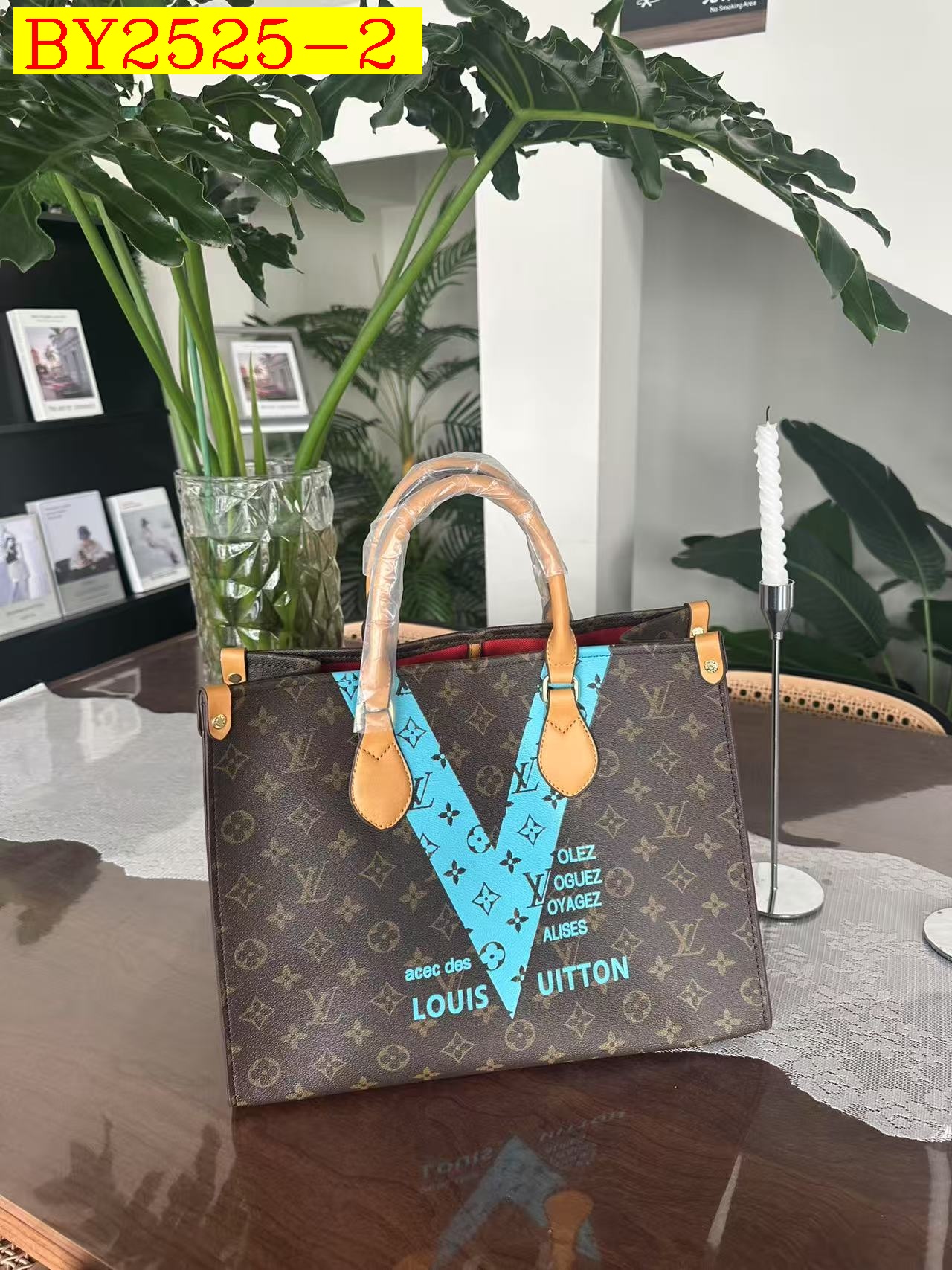 36$ dh LV 7017 Tote bag size 35X27X15 cm 81526423469 BY2525 gallery