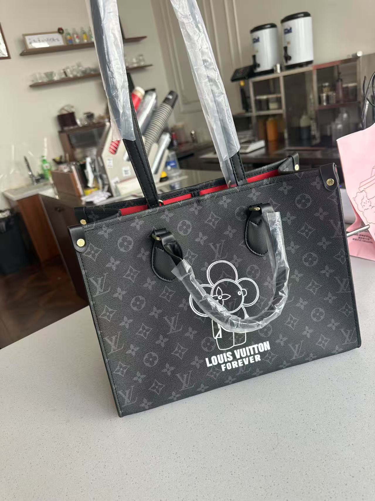 36$ dh LV 7017 Tote bag size 35X27X15 cm 91526423469 BY2527 gallery