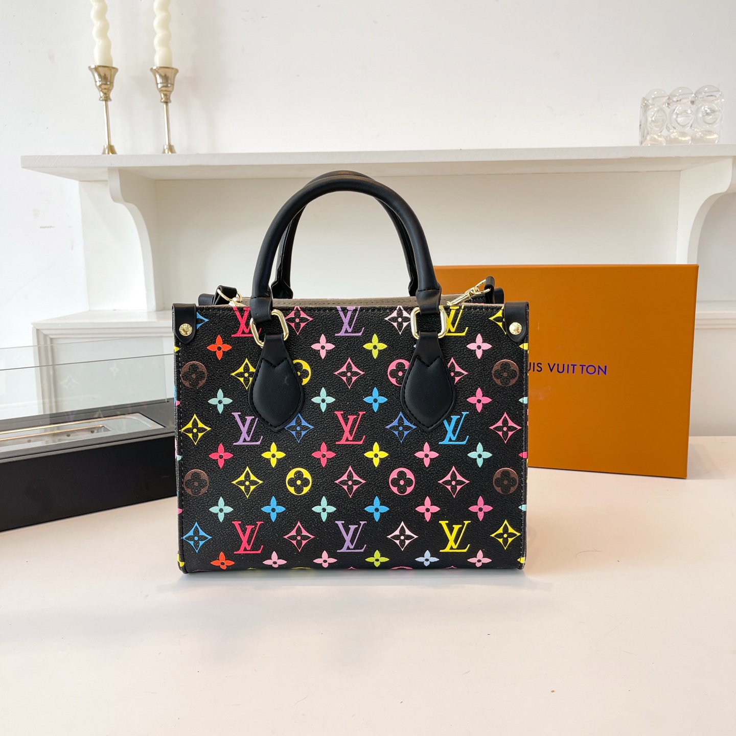 36$ dh LV 8027 Shoulder bag size 25X20X12 cm 51241023561 BY2467 gallery