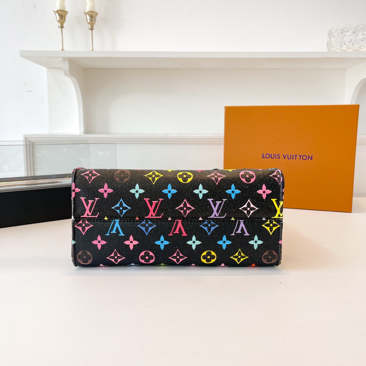 36$ dh LV 8027 Shoulder bag size 25X20X12 cm 51241023561 BY2467 gallery