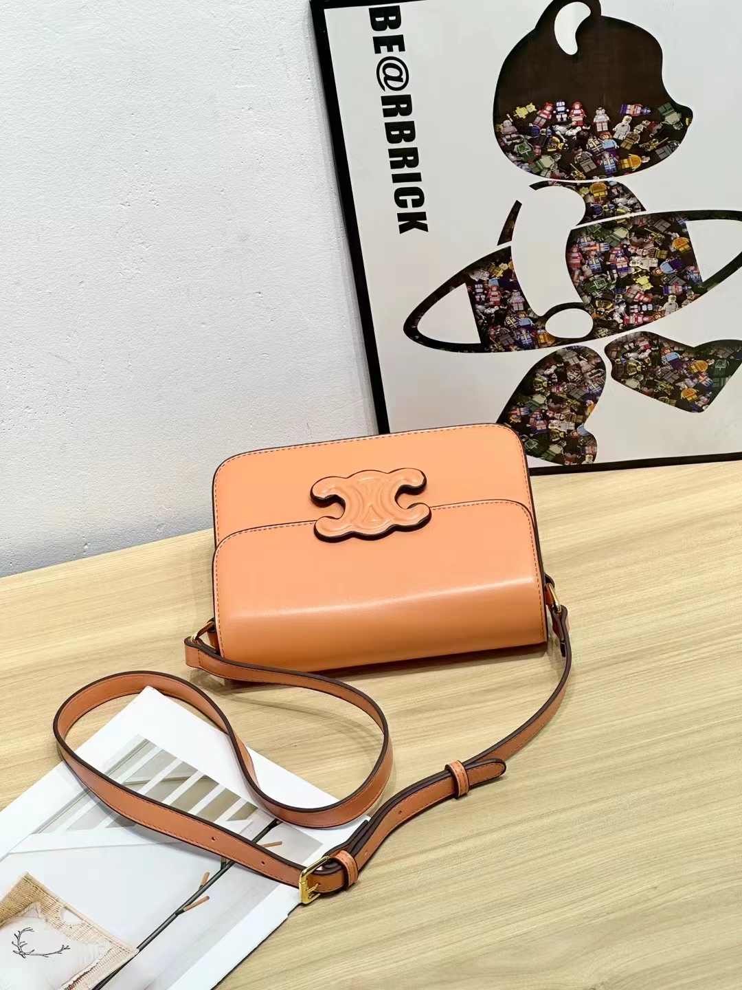 36$ new_dh CELINE_6888 SIZE 19X7X16 CM 51261023347 XR8B67 gallery