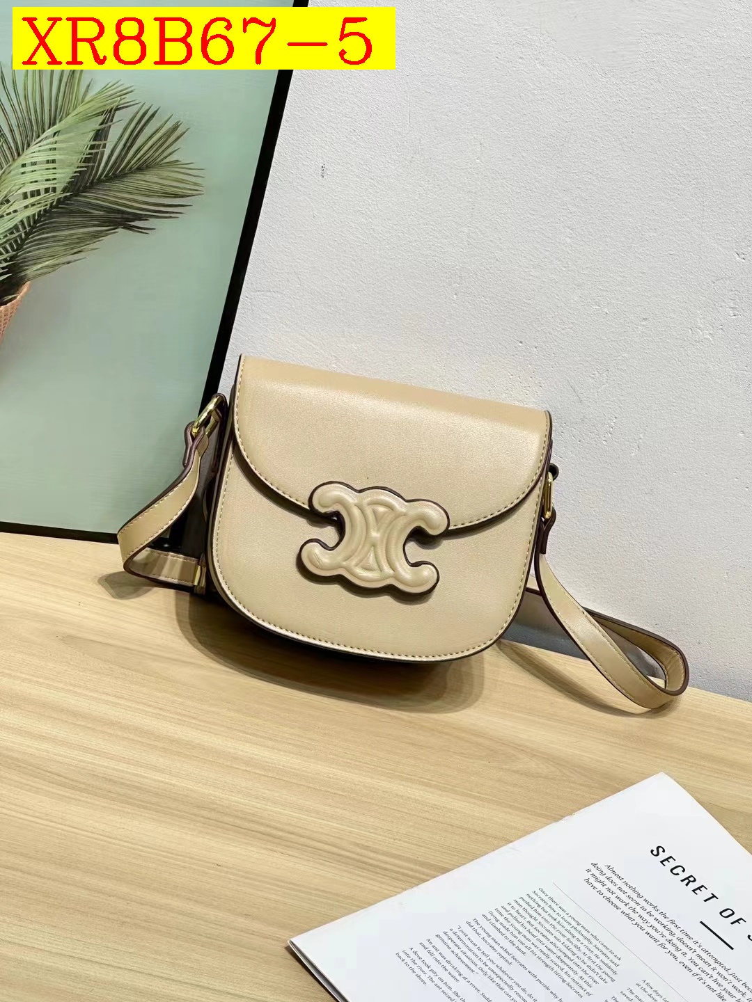 36$ new_dh CELINE_6888 SIZE 19X7X16 CM 51261023347 XR8B67 gallery