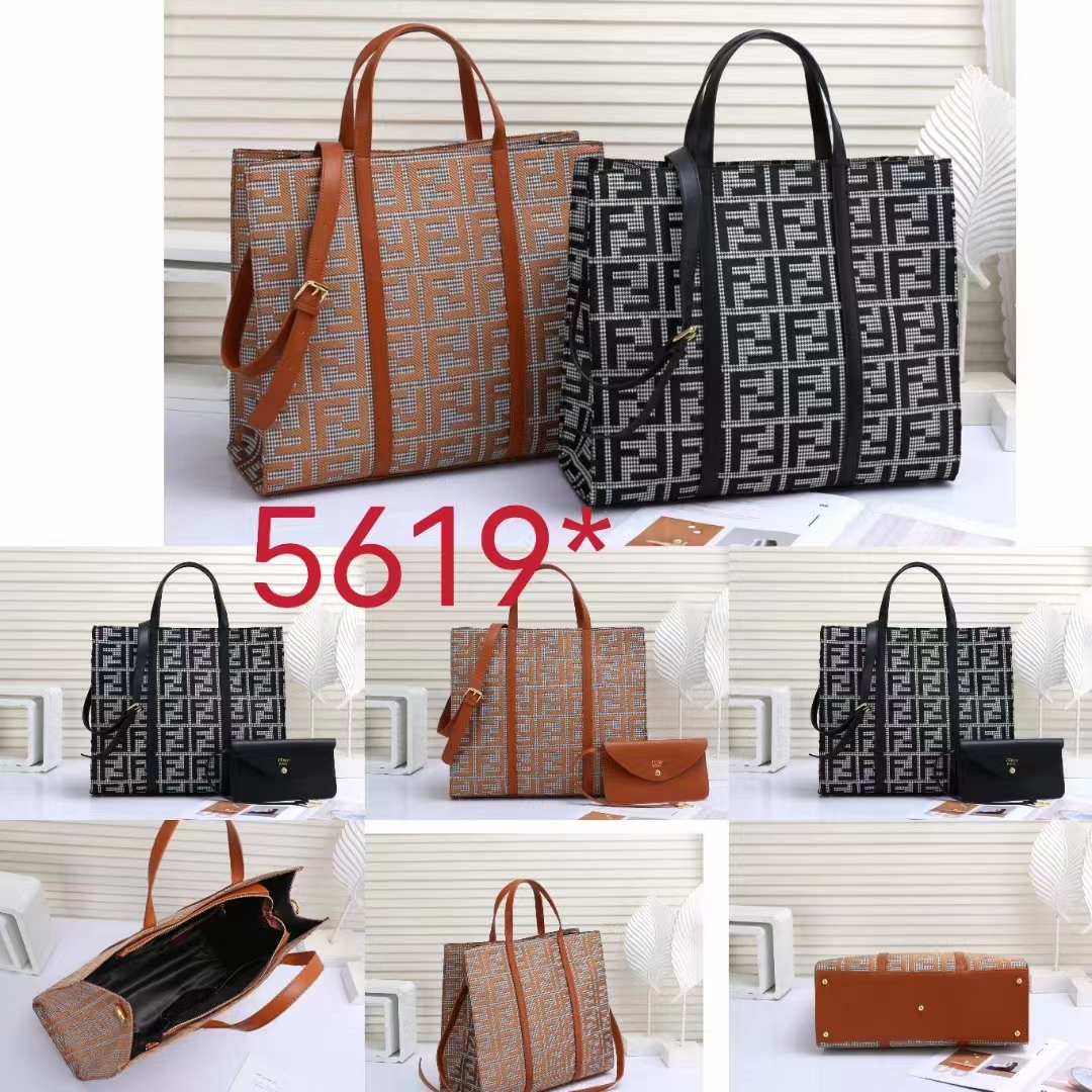 36$ new_dh FENDI Size 40X35X13 CM 561980 71465023347 XR2B103 gallery