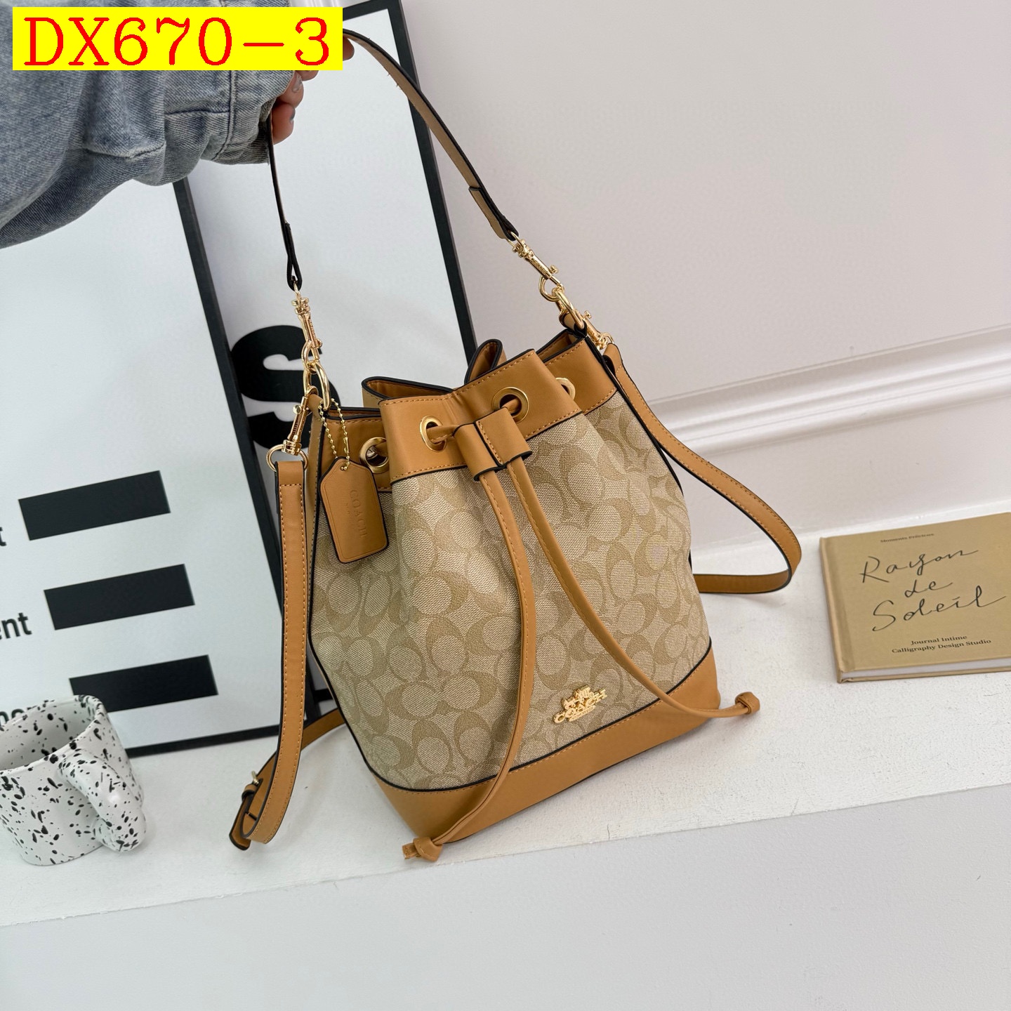 37$ dh COACH 7705 Shoulder bag size 32x27x15 cm 71452623670 DX670 gallery