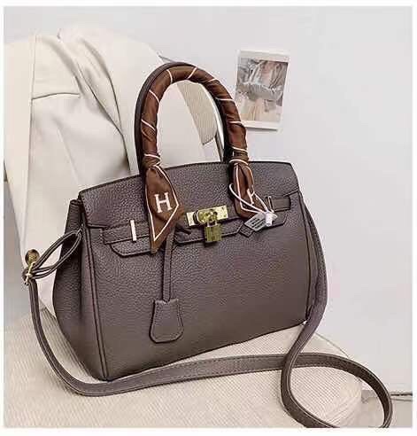 37$ new_dh HERMES SIZE 30 CM 91457623455 DX3B53 gallery