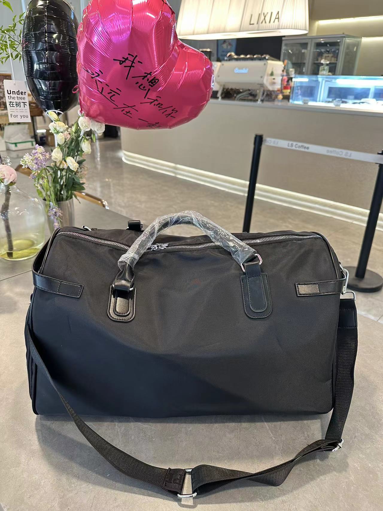 37$ new_dh PRADA SIZE 49X31X18 CM 91625223450 ZY1B288 gallery
