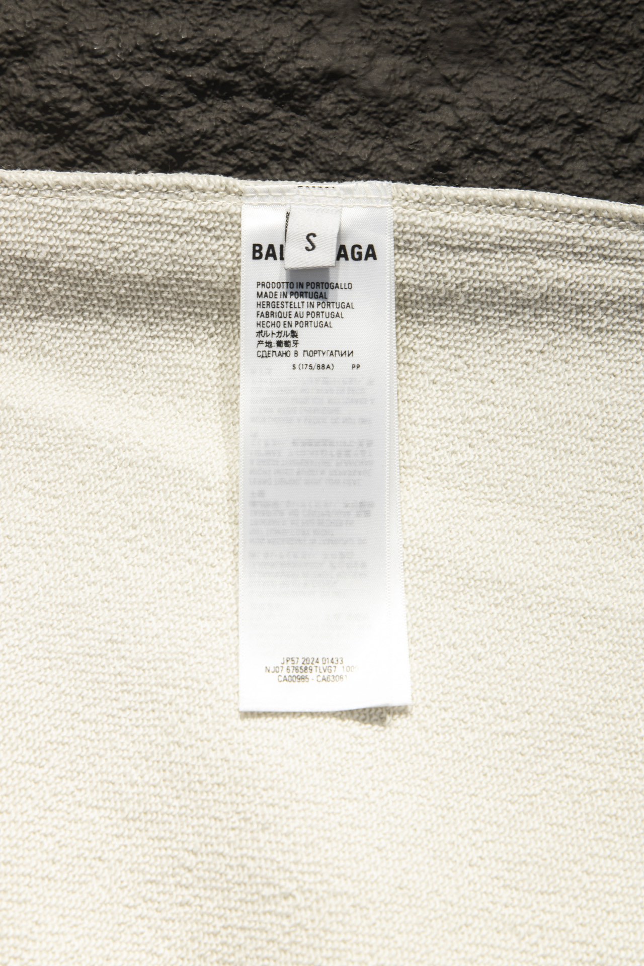 38$ BALENCIAGA 24FW Sweatshirt size XS-L 915590 WX144 gallery