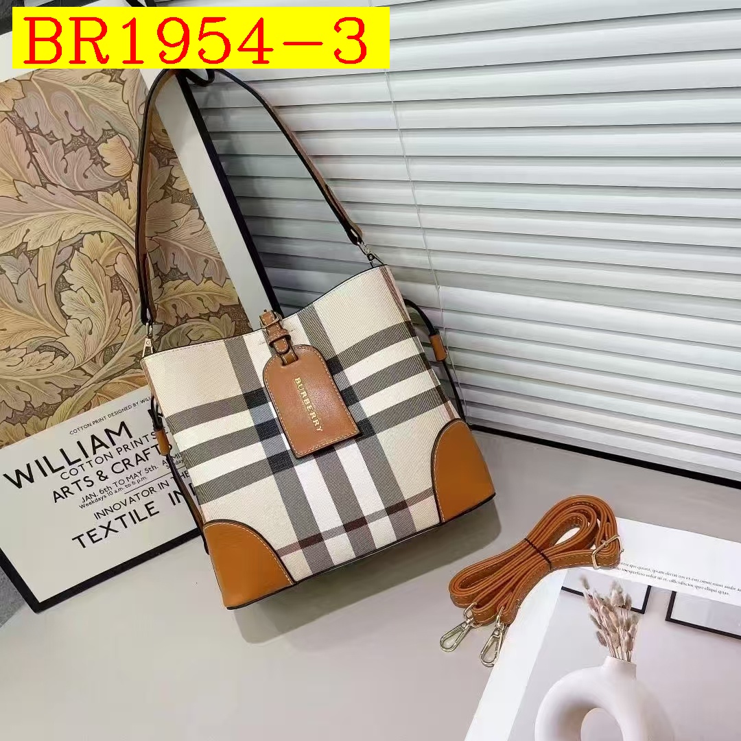 38$ BURBERRY 8020 Tote bag size 24x13x22 cm 015700 BR1954 gallery