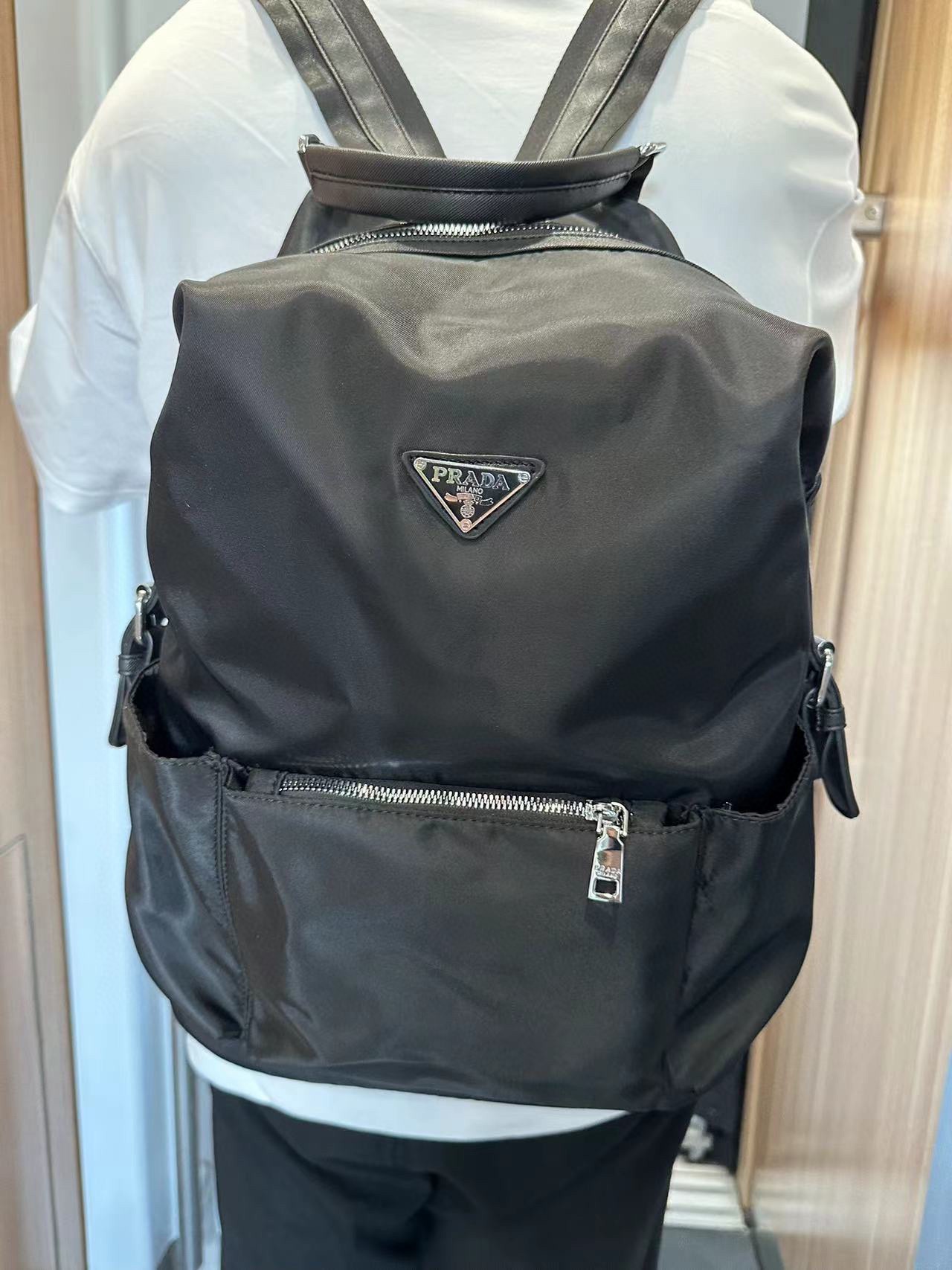 38$ prada Backpack bag size 42X29X15cm 010586 DX704 gallery