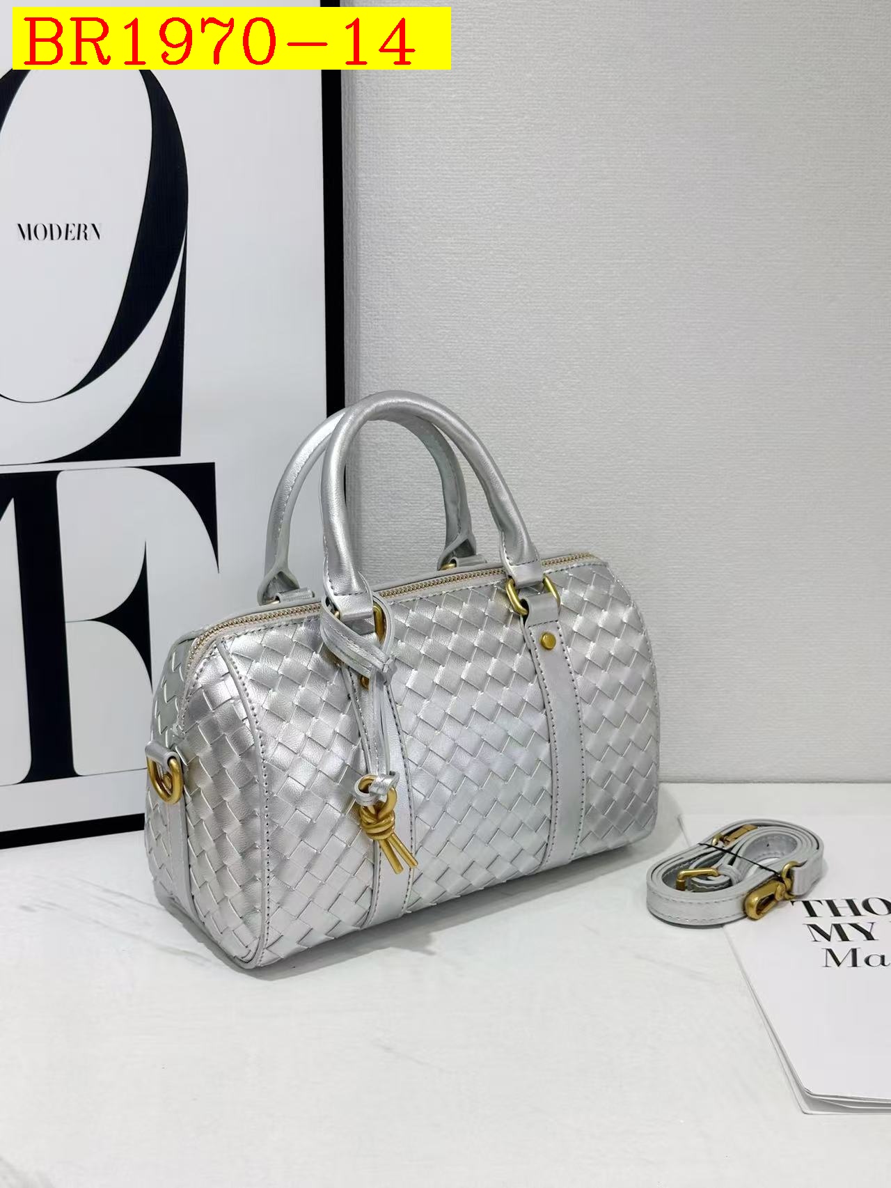 39$ 6603 Travelling bag size 25x11x18 cm 210730 BR1970 gallery