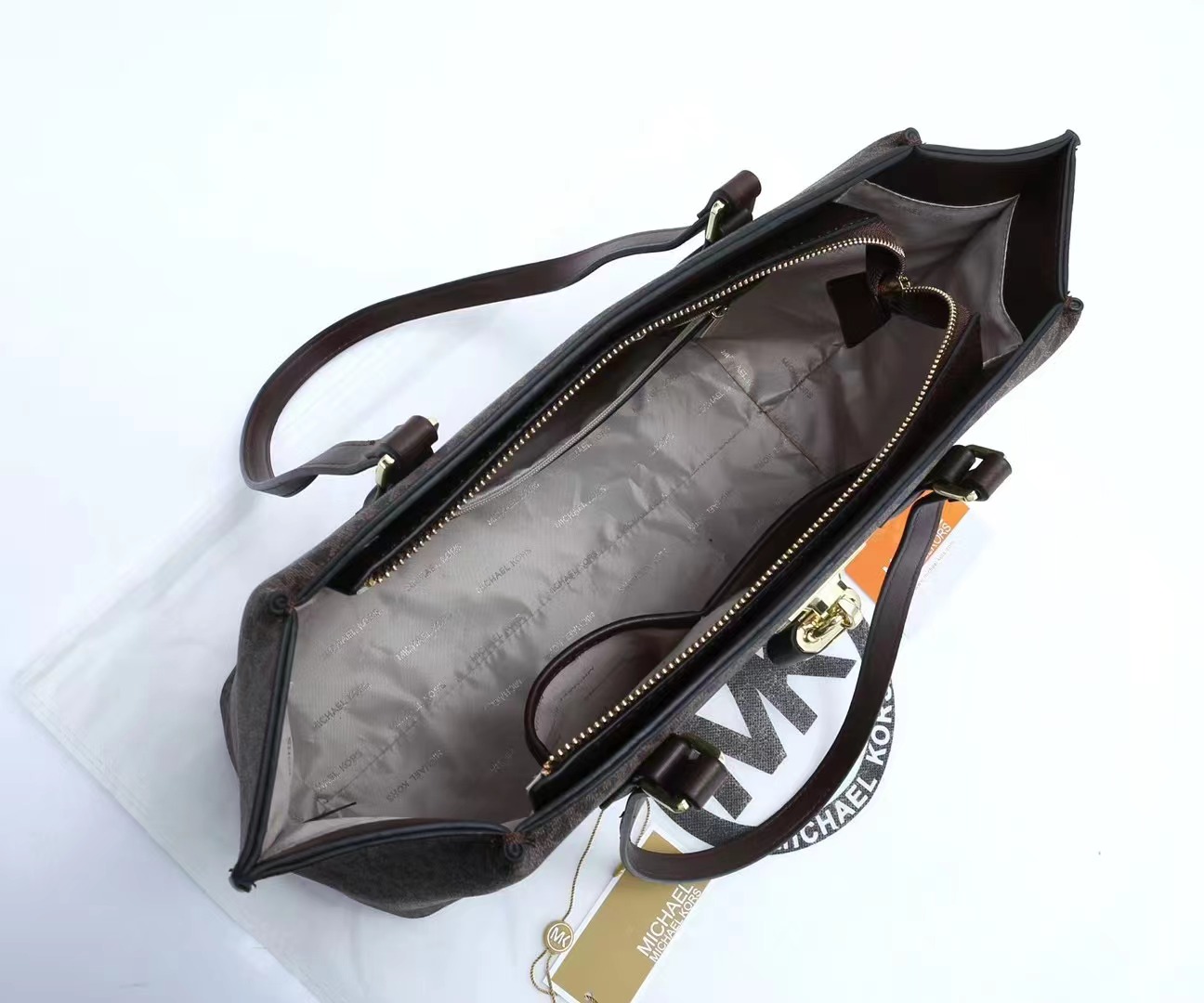 39$ MK 23010 Tote bag size 31x14x27 cm 114680 BR1756 gallery