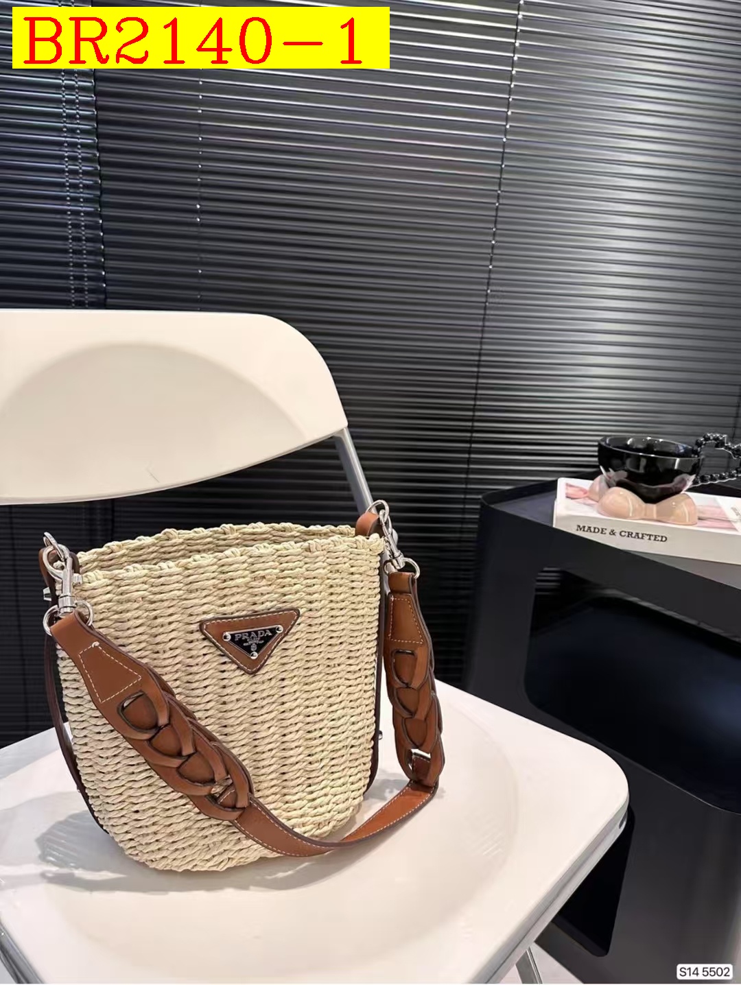 39$ PRADA 045 Shoulder bag size 25X17 cm 116930 BR2140 gallery